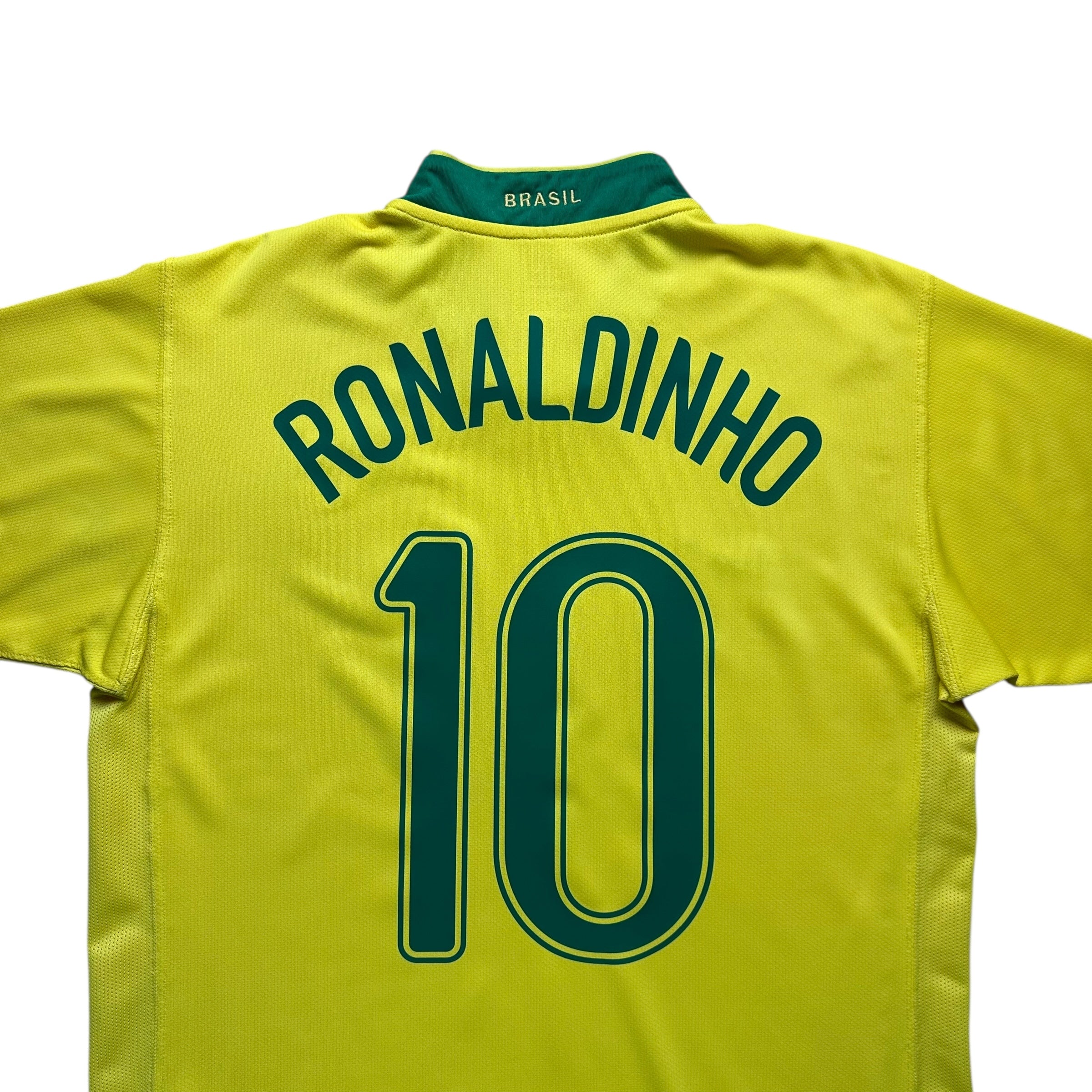 Brazil 2006 Home Shirt (M) Ronaldinho #10