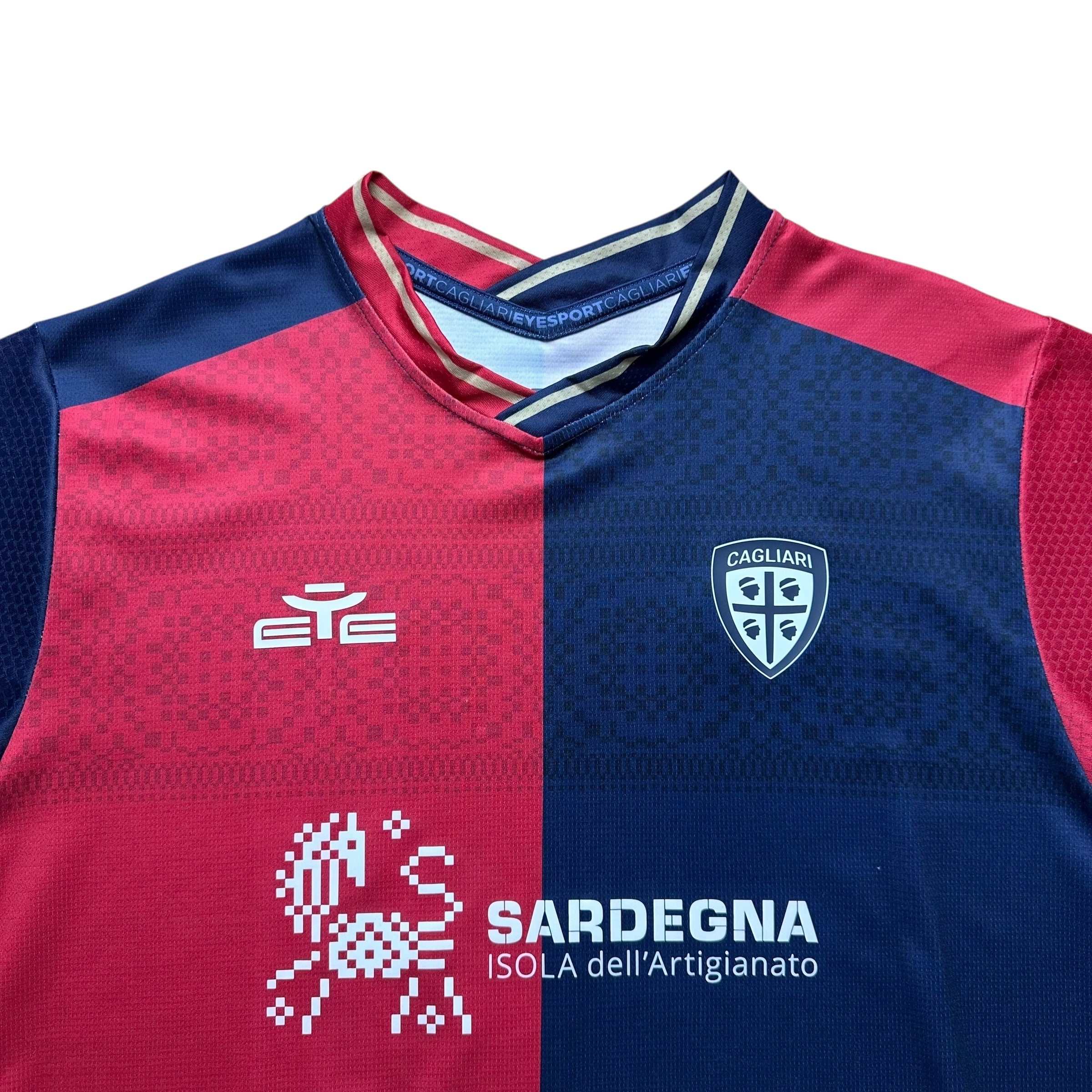 Cagliari Calcio 2022-23 Home Shirt (M)