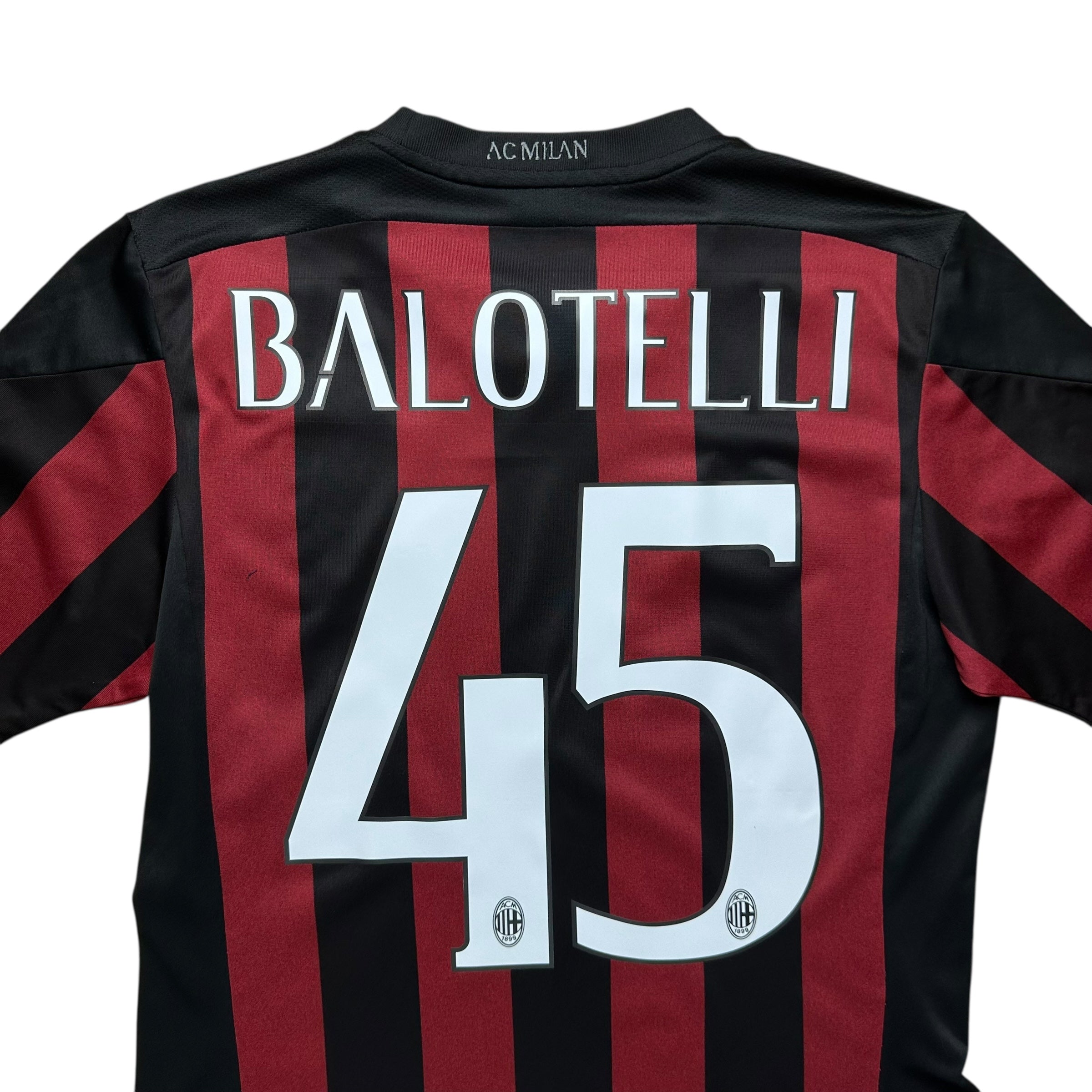 AC Milan 2015-16 Home Shirt (S) Balotelli #45