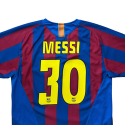 Barcelona 2005-06 Home Shirt (M) Messi #30