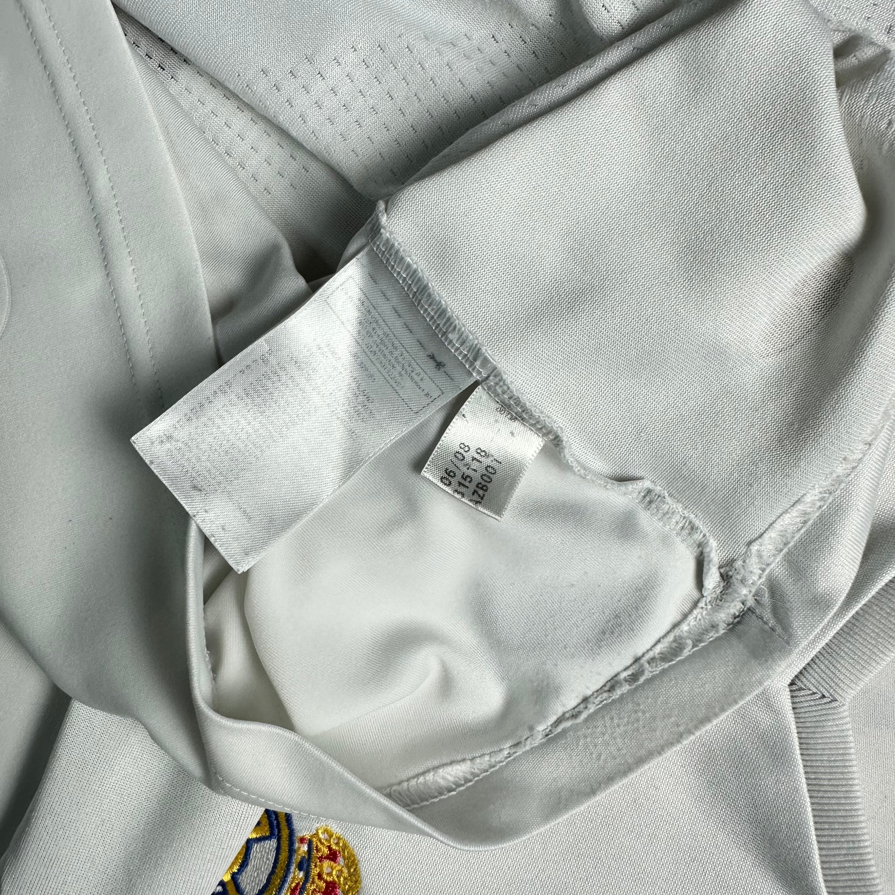 Real Madrid 2008-09 Home Shirt (S) Raul #7