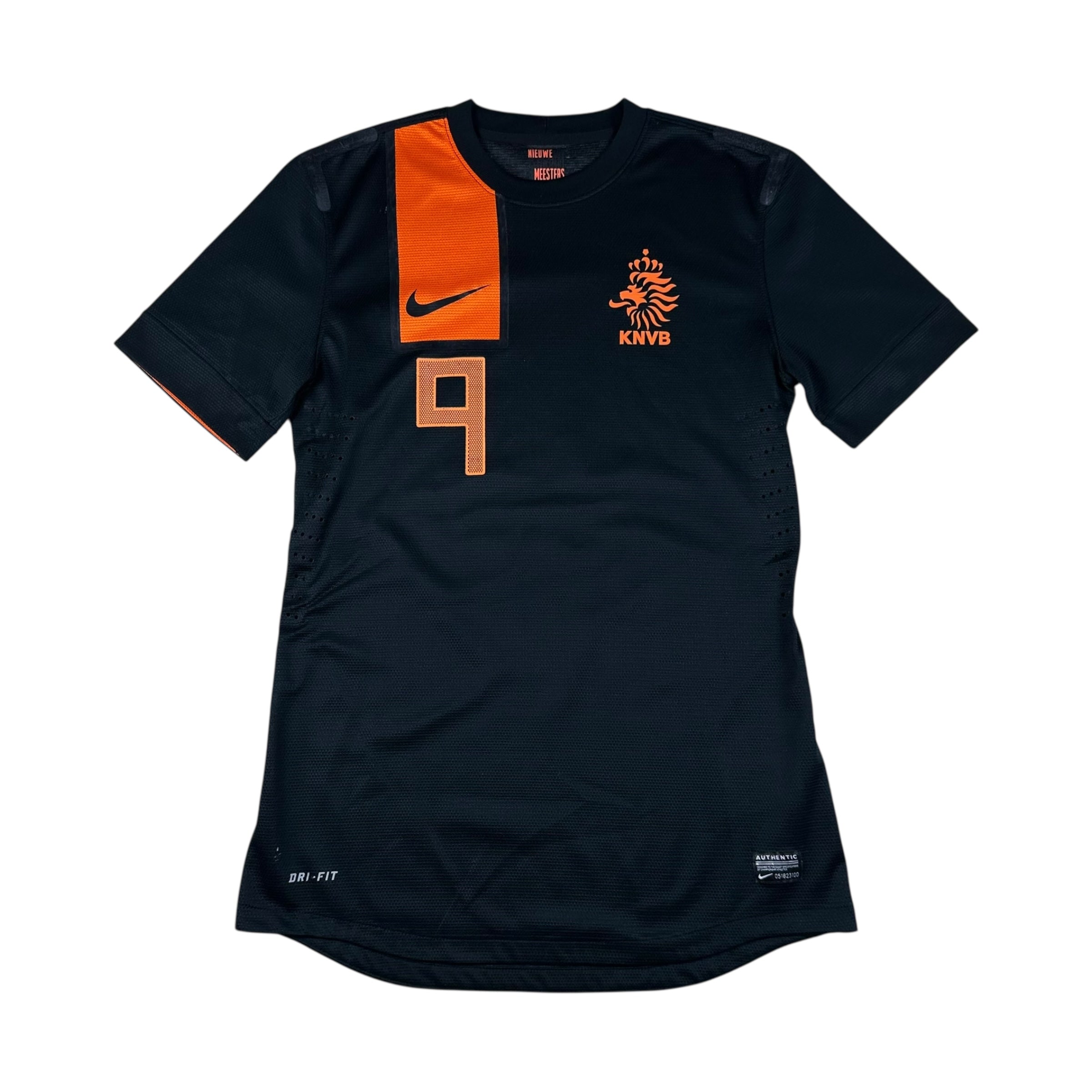 Netherlands 2012 Player Issue Away Shirt (M) V.Persie #9