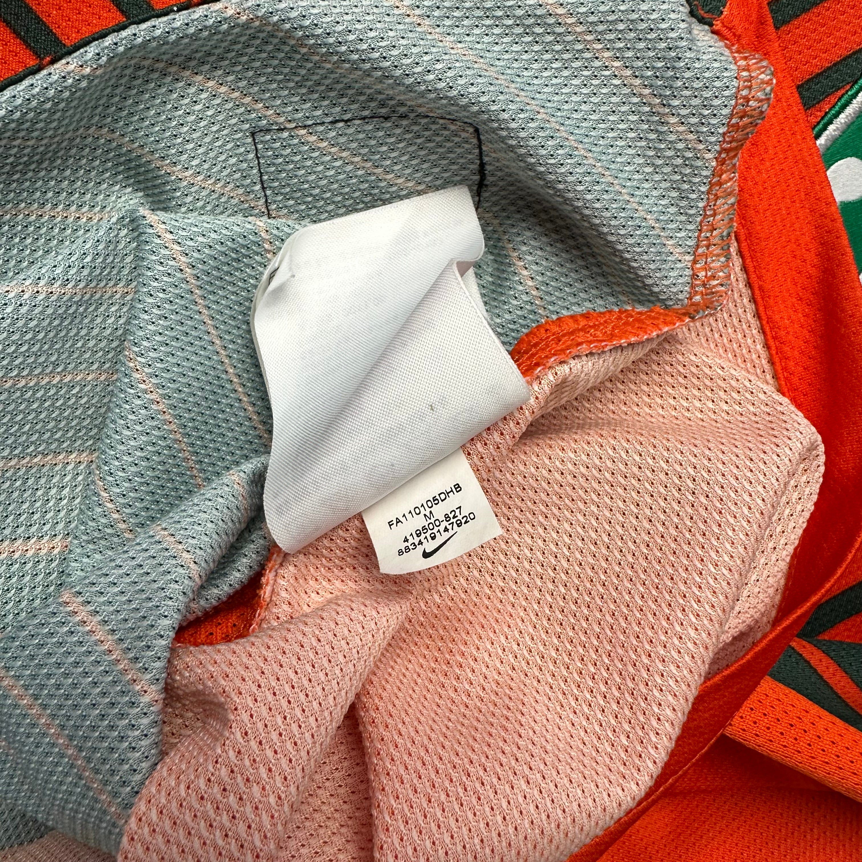 Werder Bremen 2011-12 Away Shirt (M)