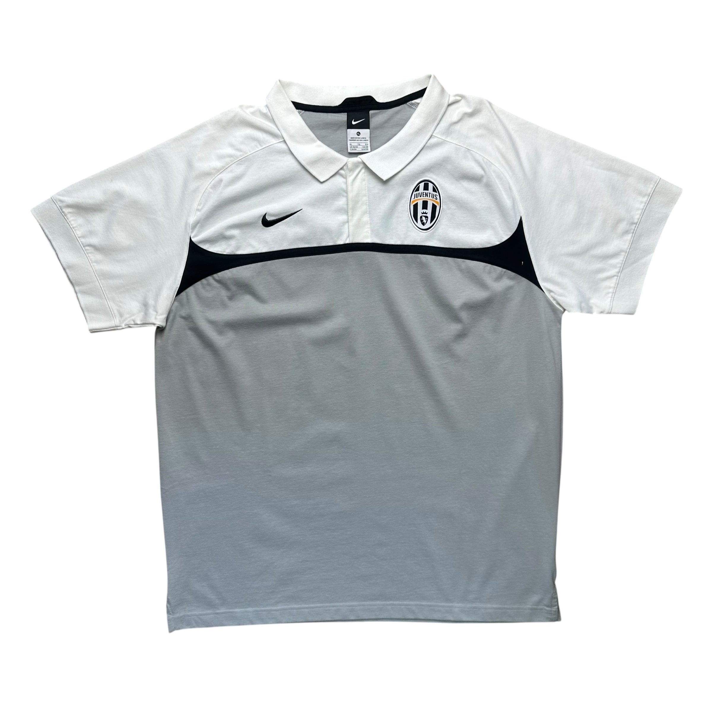 Juventus 2010-11 Polo Shirt (XL)