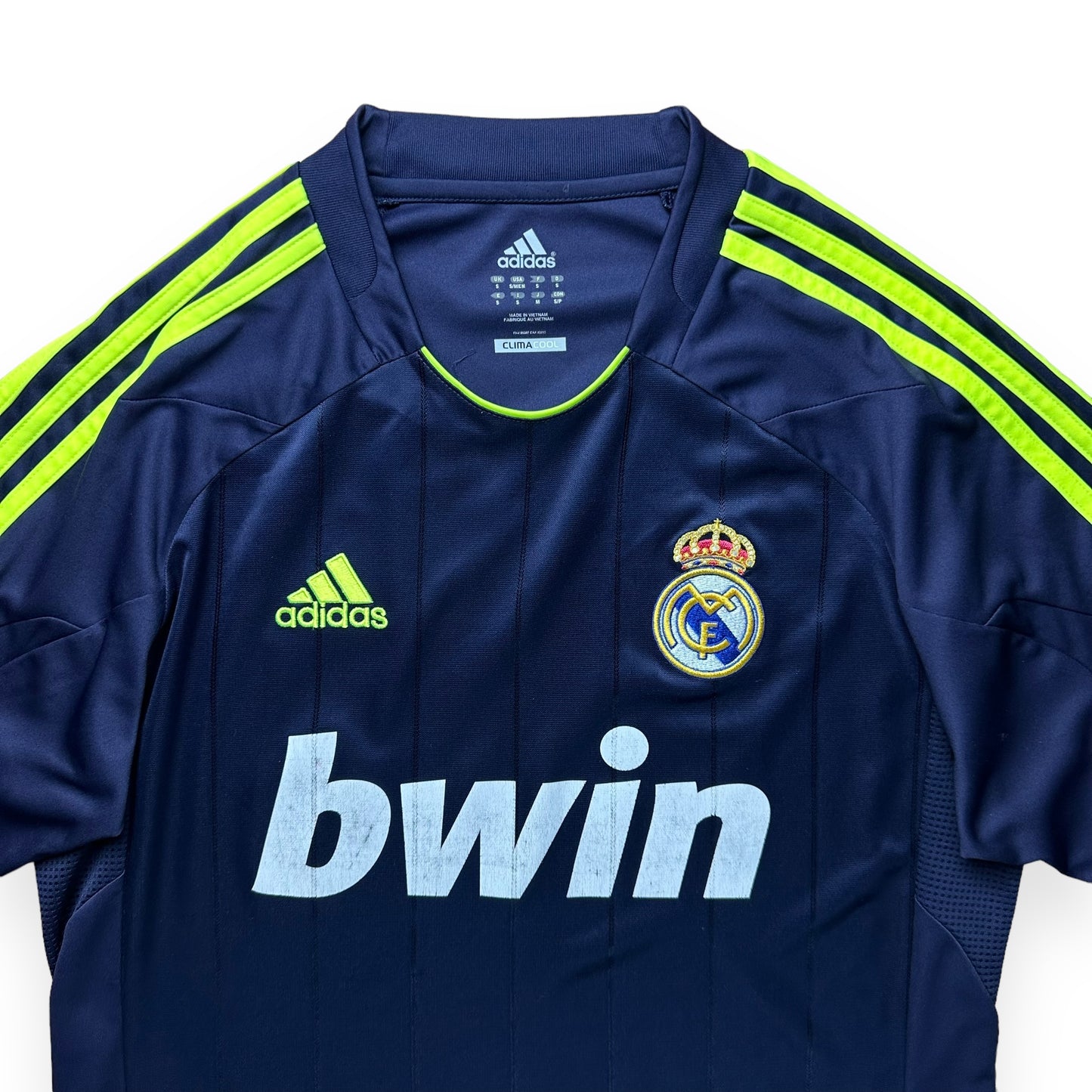 Real Madrid 2012-13 Away Shirt (S)