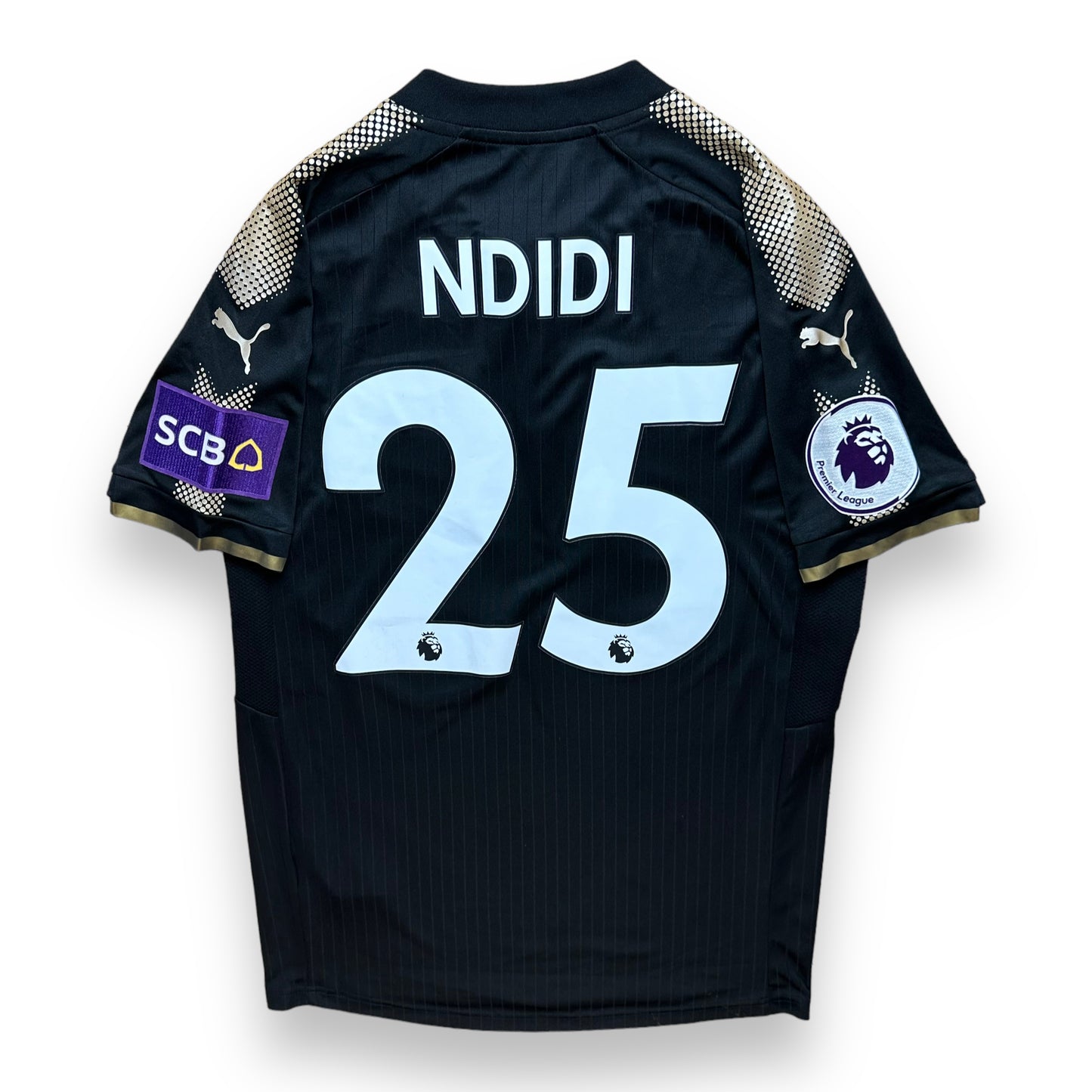 Leicester 2017-18 Away Shirt (S) Ndidi #28