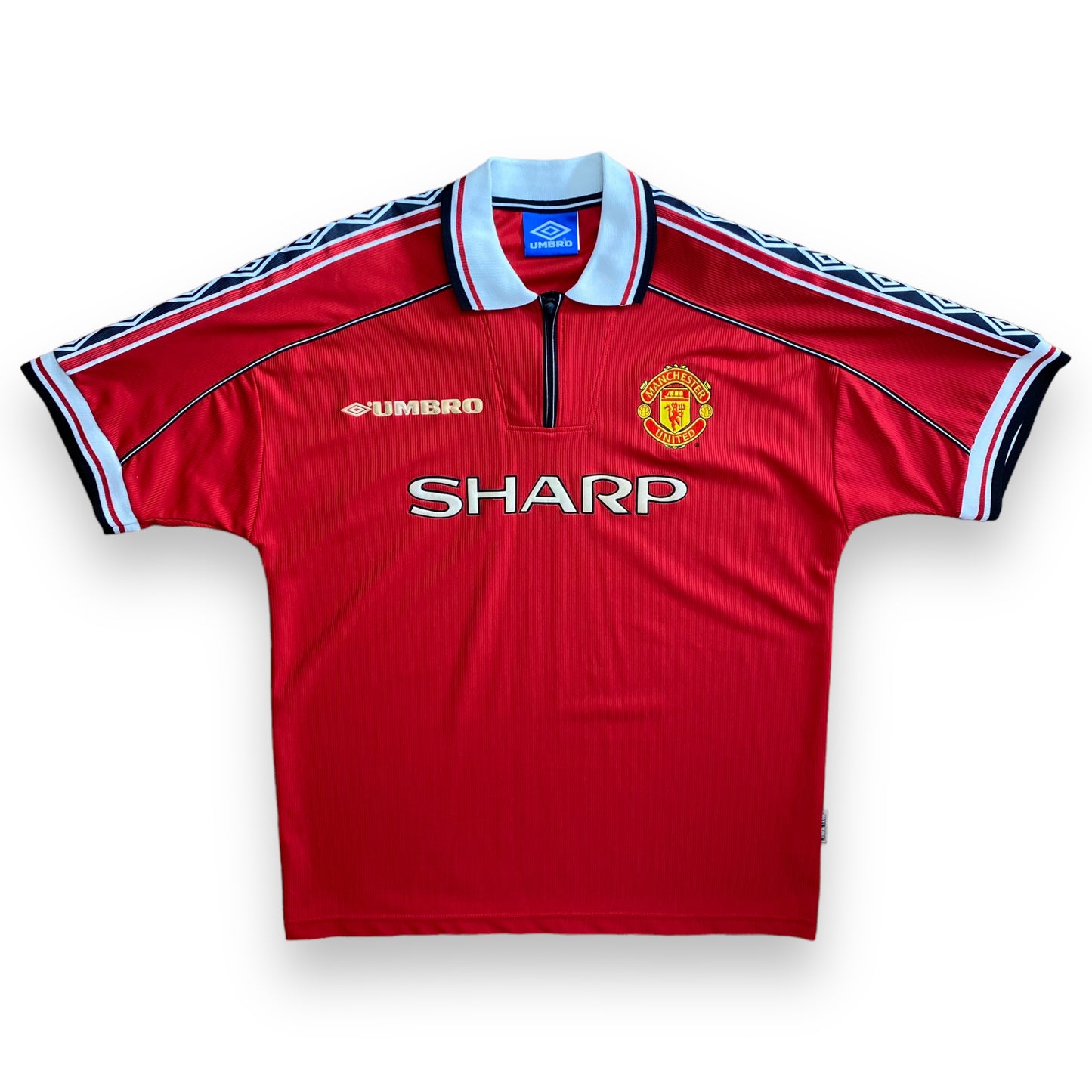 Manchester United 1998-00 Home Shirt (L)