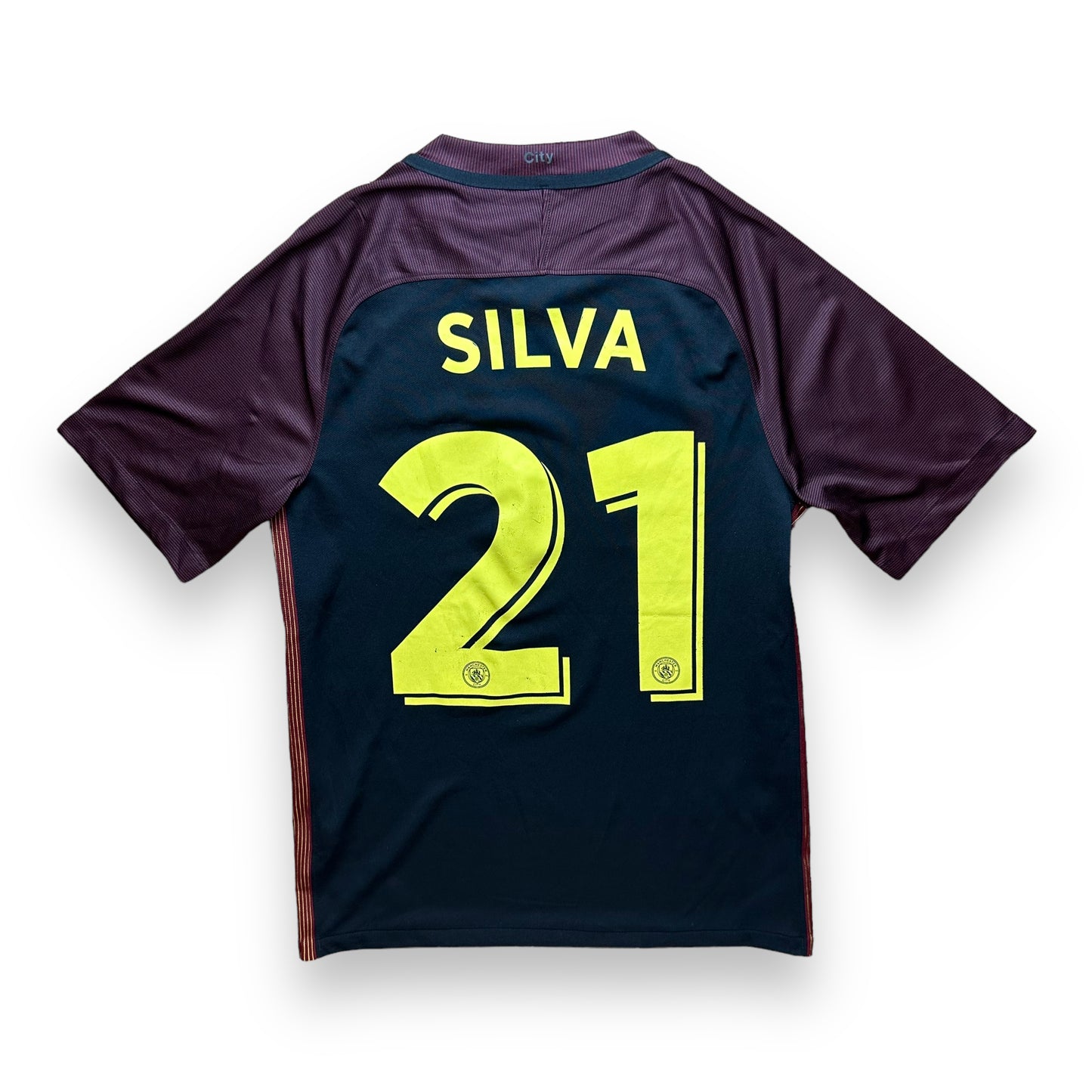 Manchester City 2016-17 Away Shirt (S) Silva #21