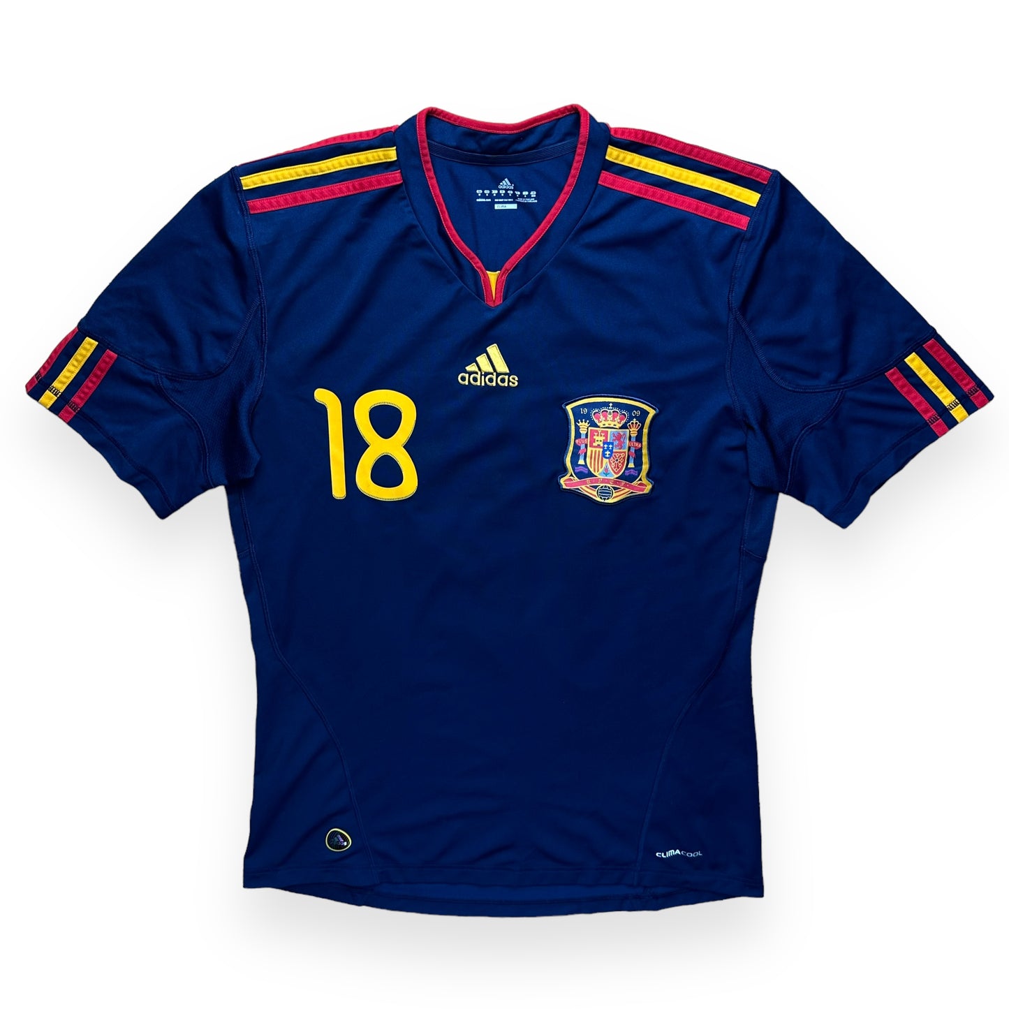 Spain 2010 Away Shirt (M) Pedro #18