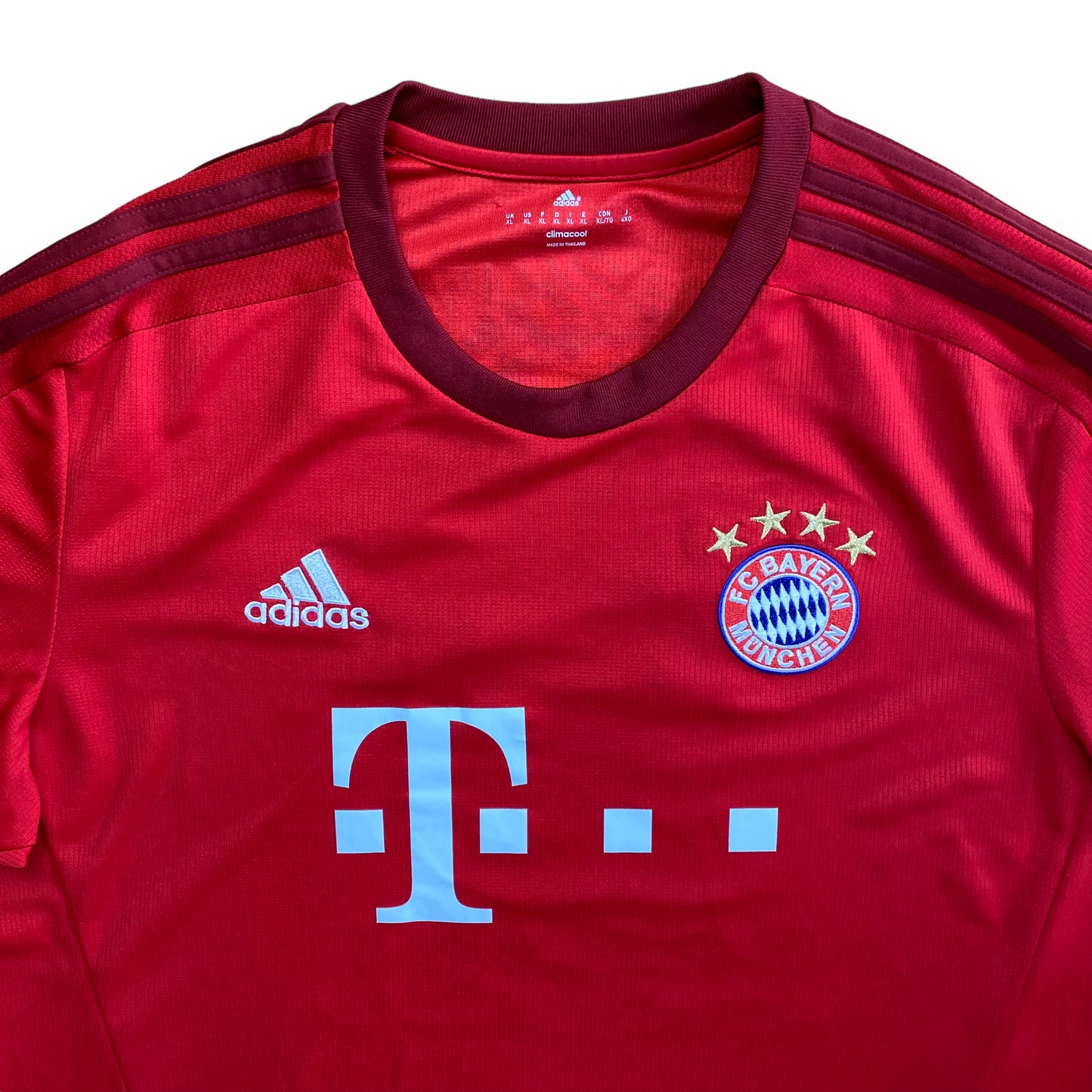 Bayern Munich 2015-16 Home Shirt (XL) Boateng #17