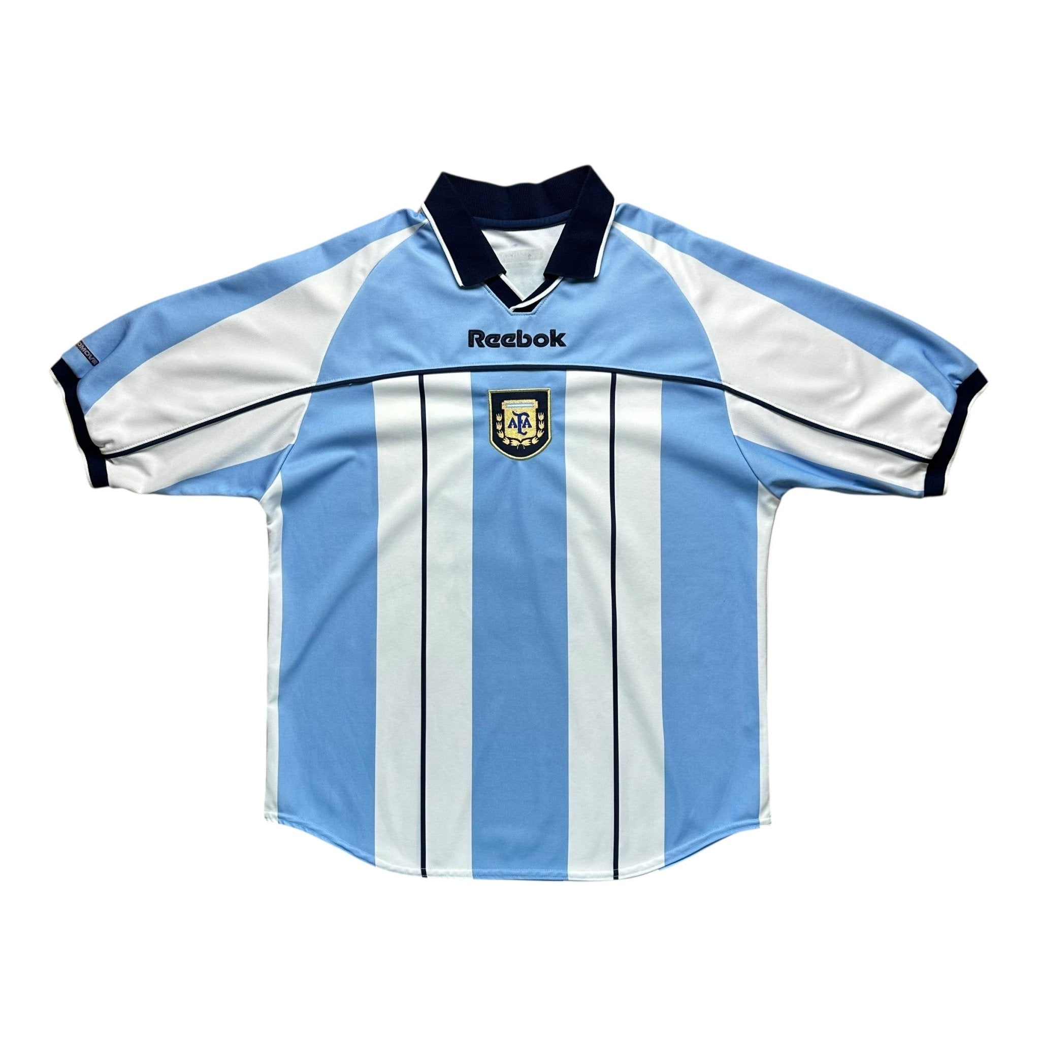 Argentina 2000 Home Shirt (M) Batistuta 9 - Kitplug