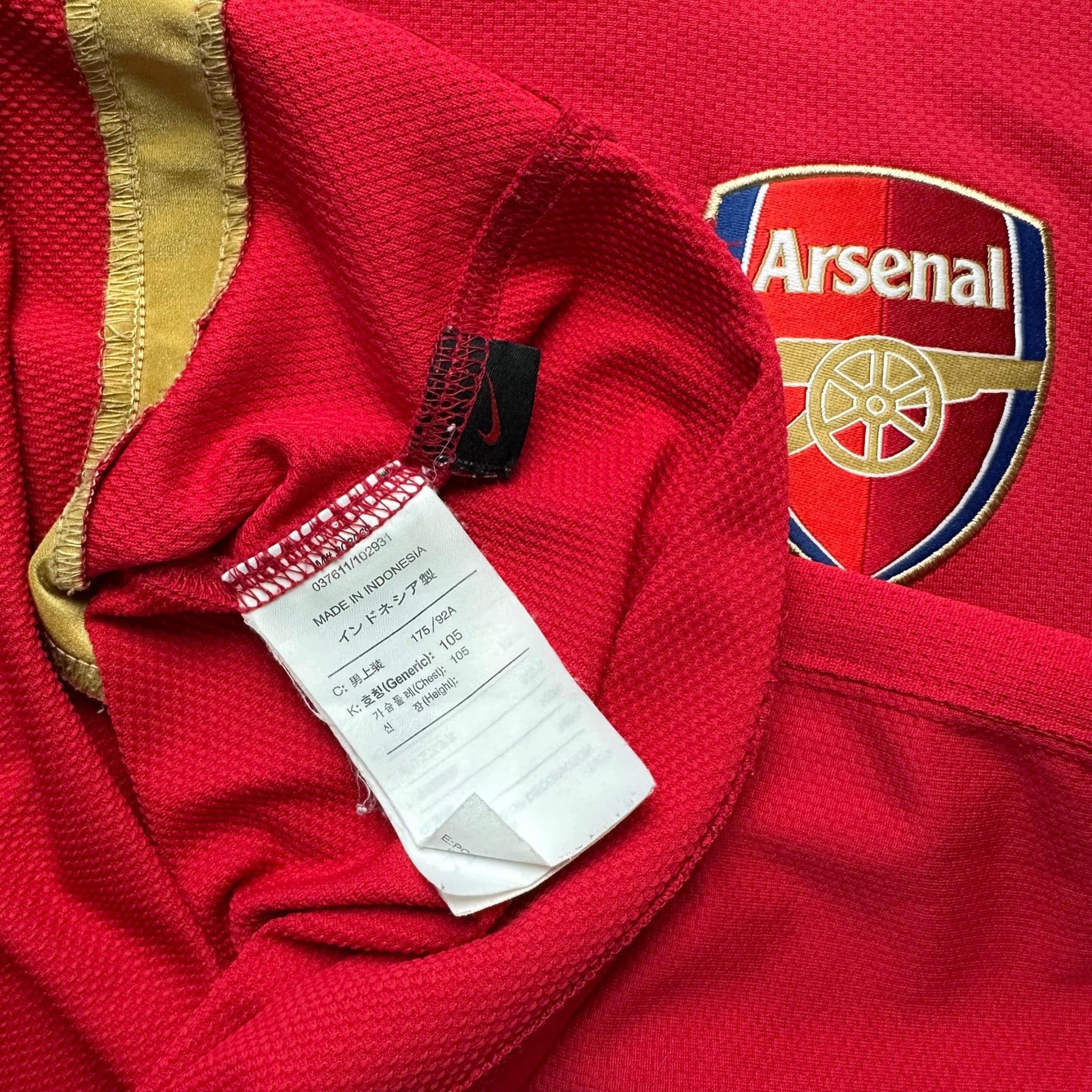 Arsenal 2006 - 08 Home Shirt (L) v.Persie 11 - Kitplug