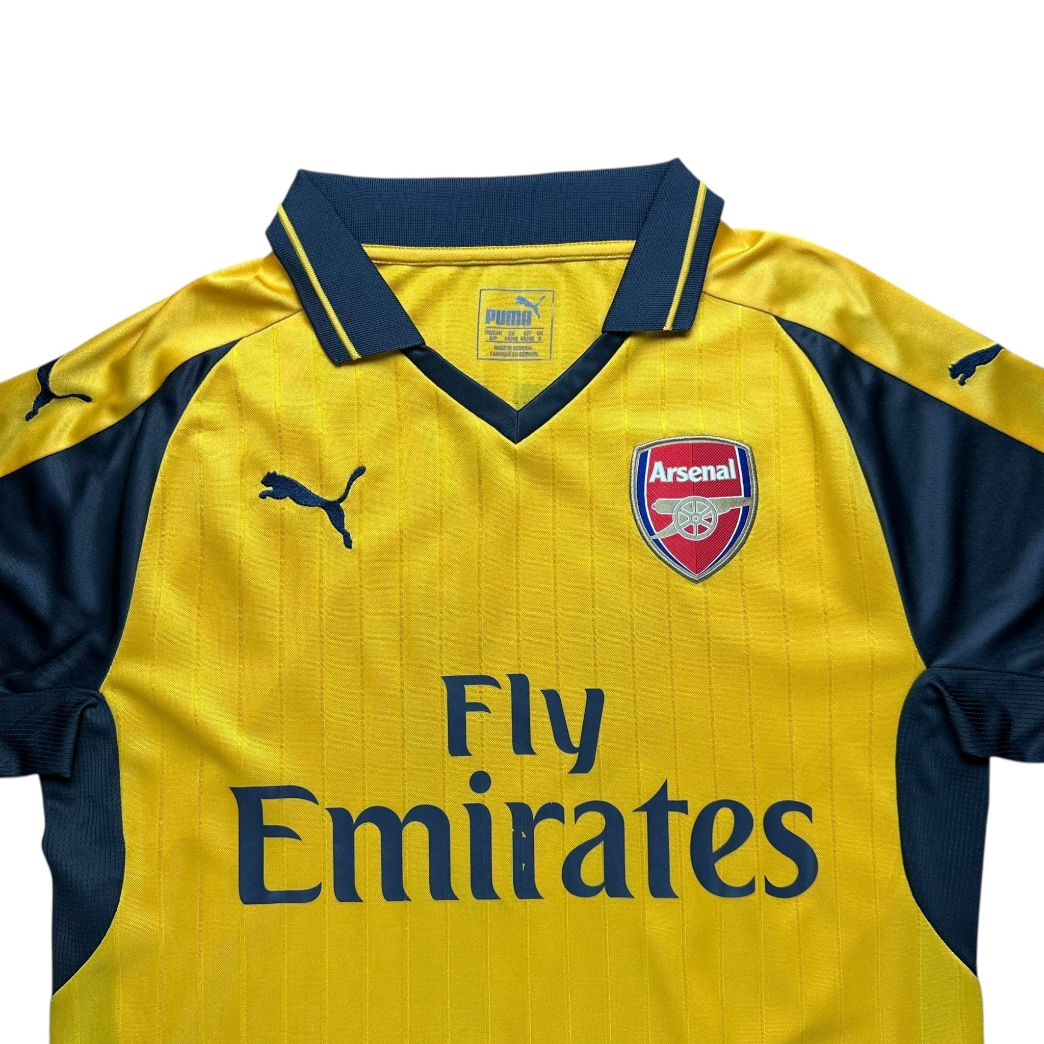 Arsenal 2016 - 17 Away Shirt (S) Ozil 11 - Kitplug
