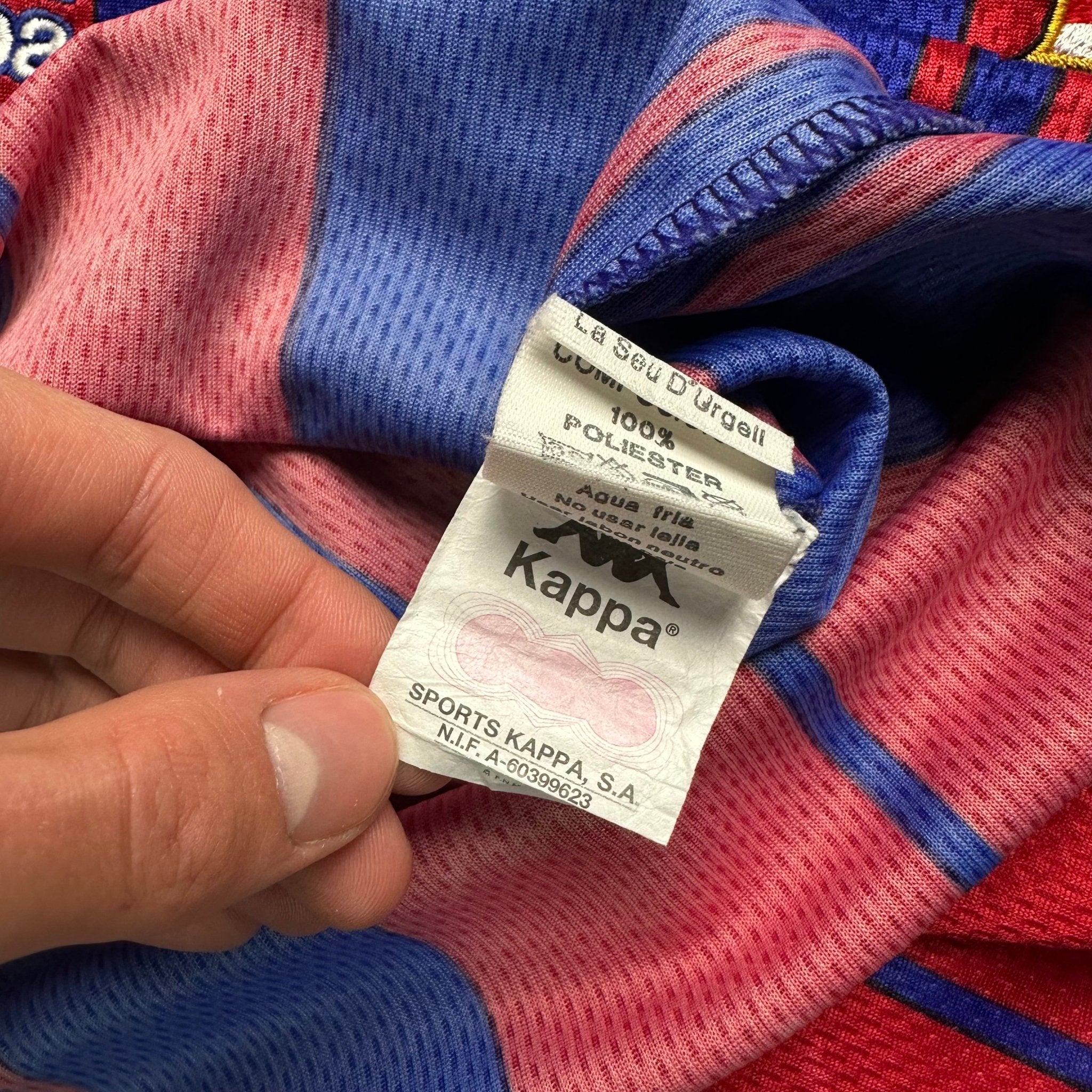 Barcelona 1997 - 98 Home Shirt (M) - Kitplug