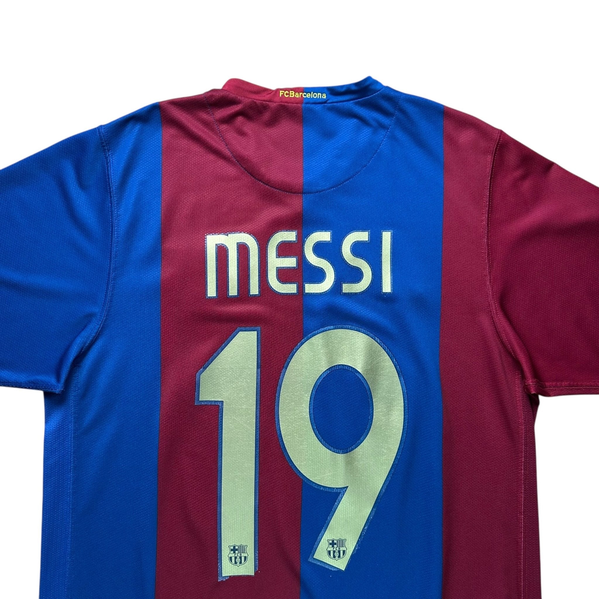 Barcelona 2006 - 07 Home Shirt (M) Messi 19 - Kitplug