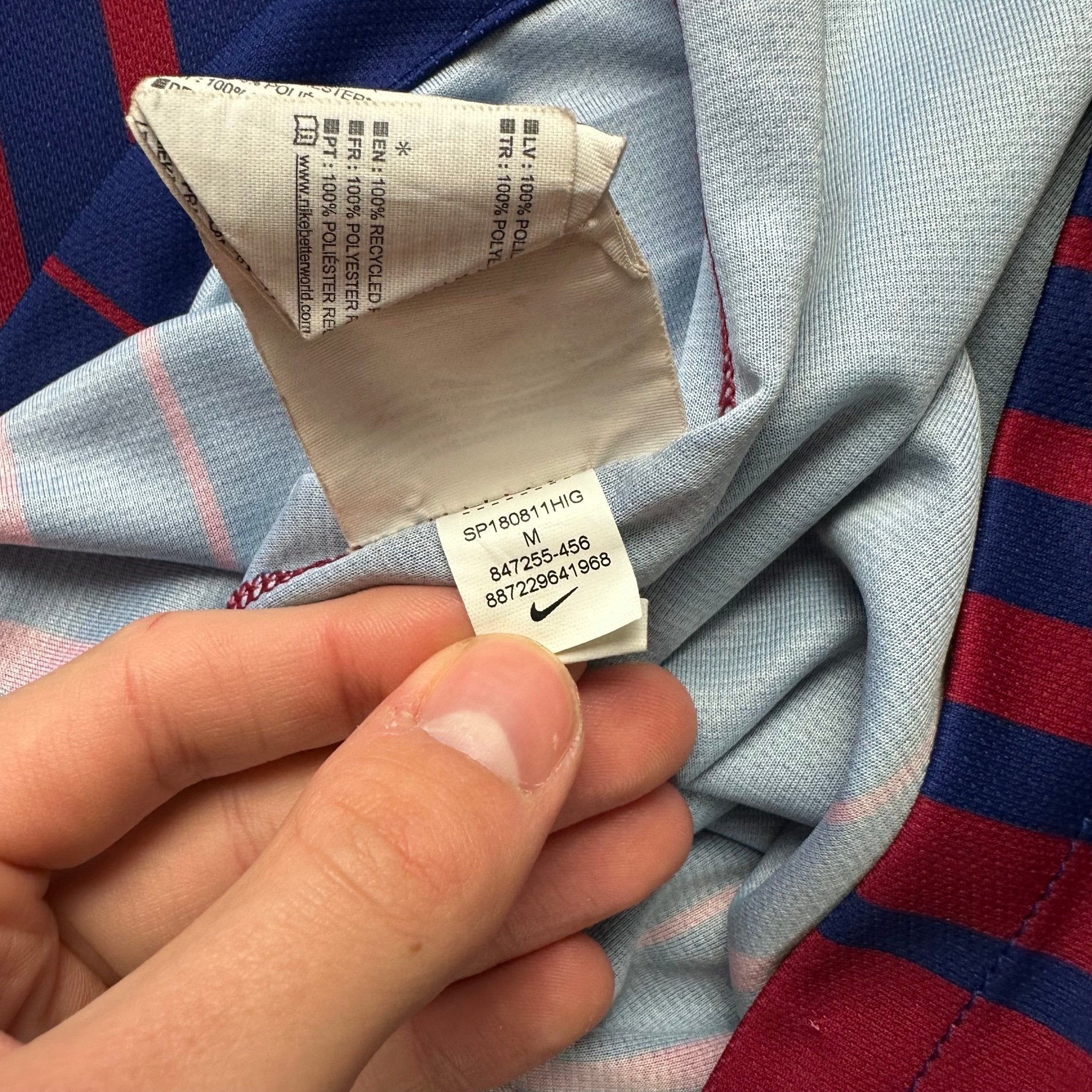 Barcelona 2017 - 18 Home Shirt (M) Messi 10 - Kitplug