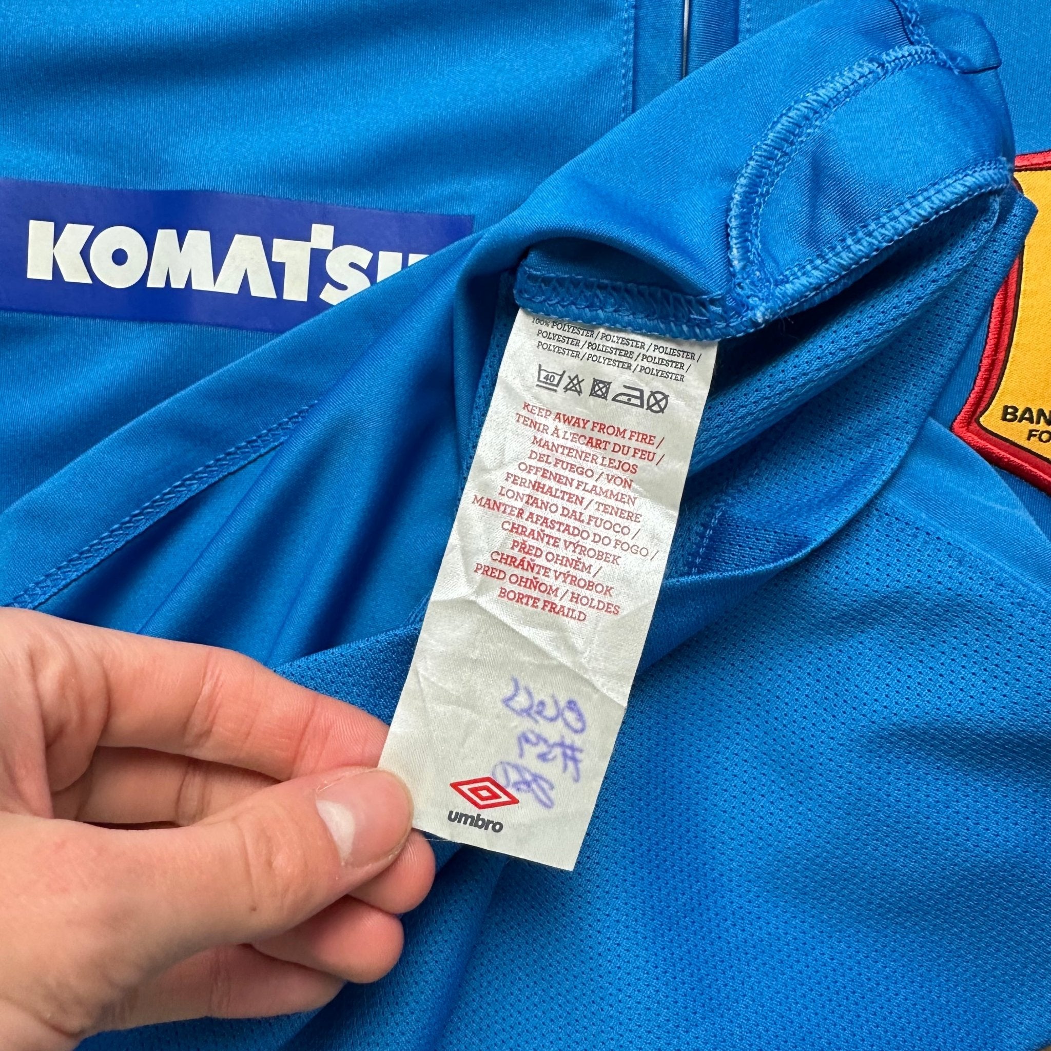 BG Pathum United 2011 Away Shirt (S) - Kitplug