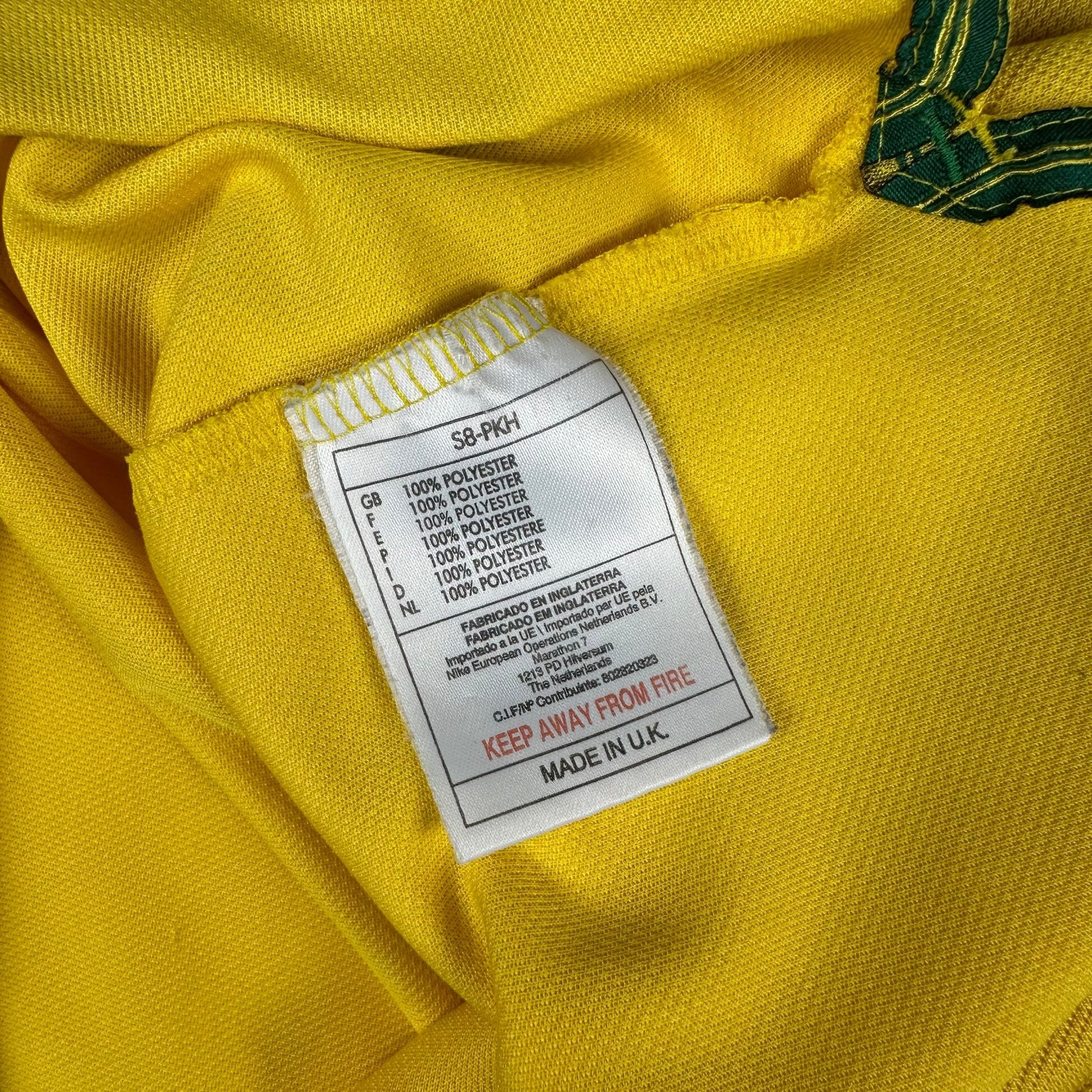 Brazil 1998 Home Shirt (L) Ronaldo 9 - Kitplug