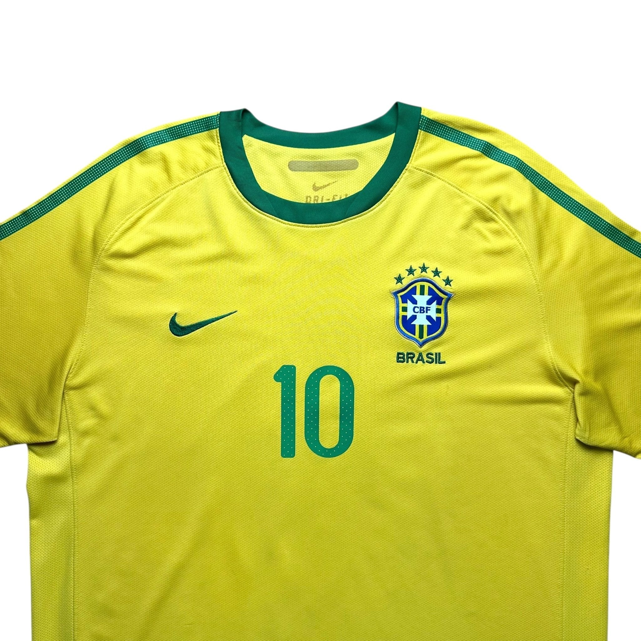Brazil 2010 Home Shirt (XL) Kaka 10 - Kitplug