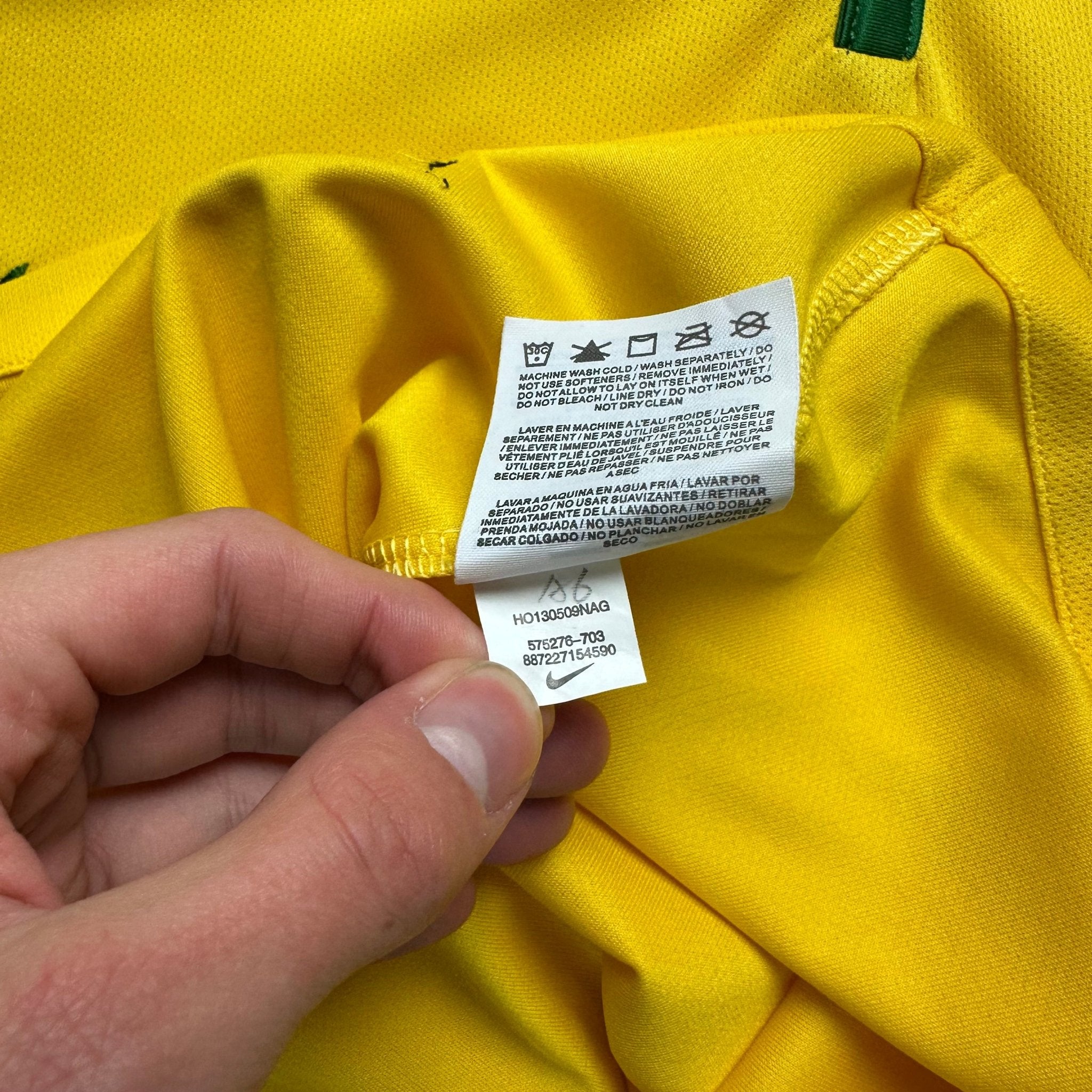 Brazil 2014 Home Shirt (XS) Neymar Jr 11 - Kitplug