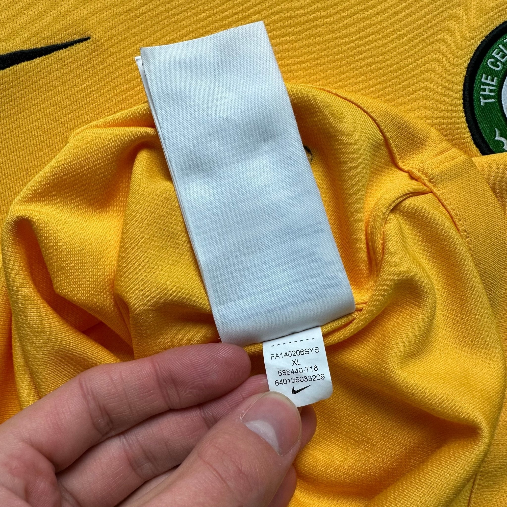 Celtic 2014 - 15 GK Shirt (Youth XL) - Kitplug