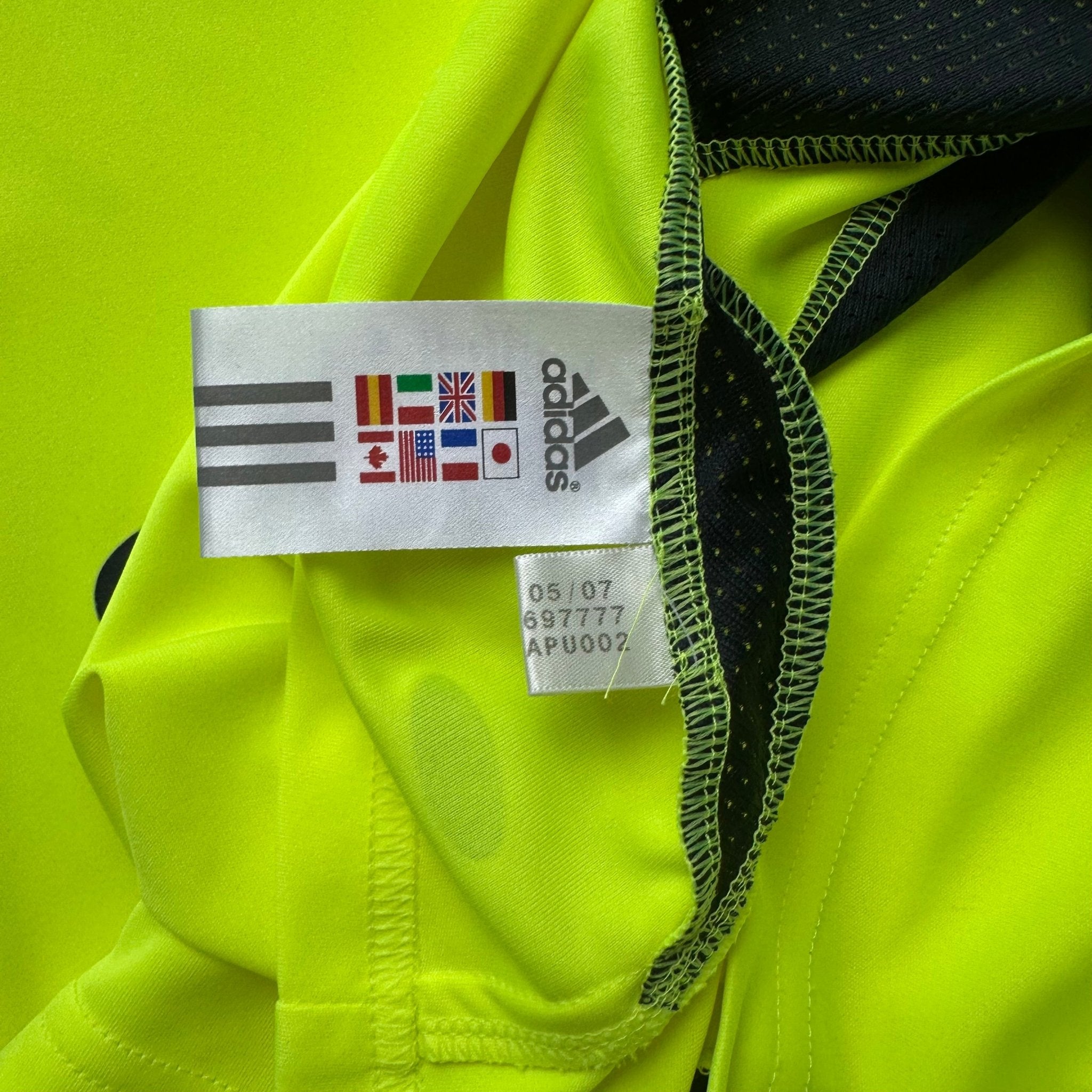 Chelsea 2007 - 08 Away Shirt (M) Drogba 11 - Kitplug