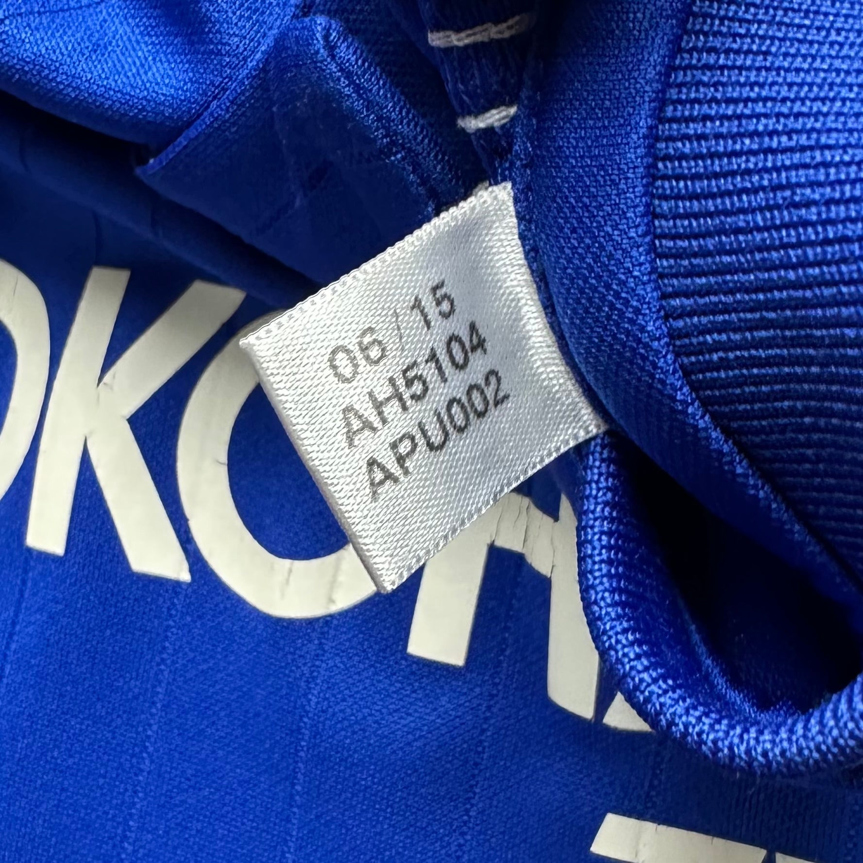 Chelsea 2015 - 16 Home Shirt (M) Hazard 10 - Kitplug