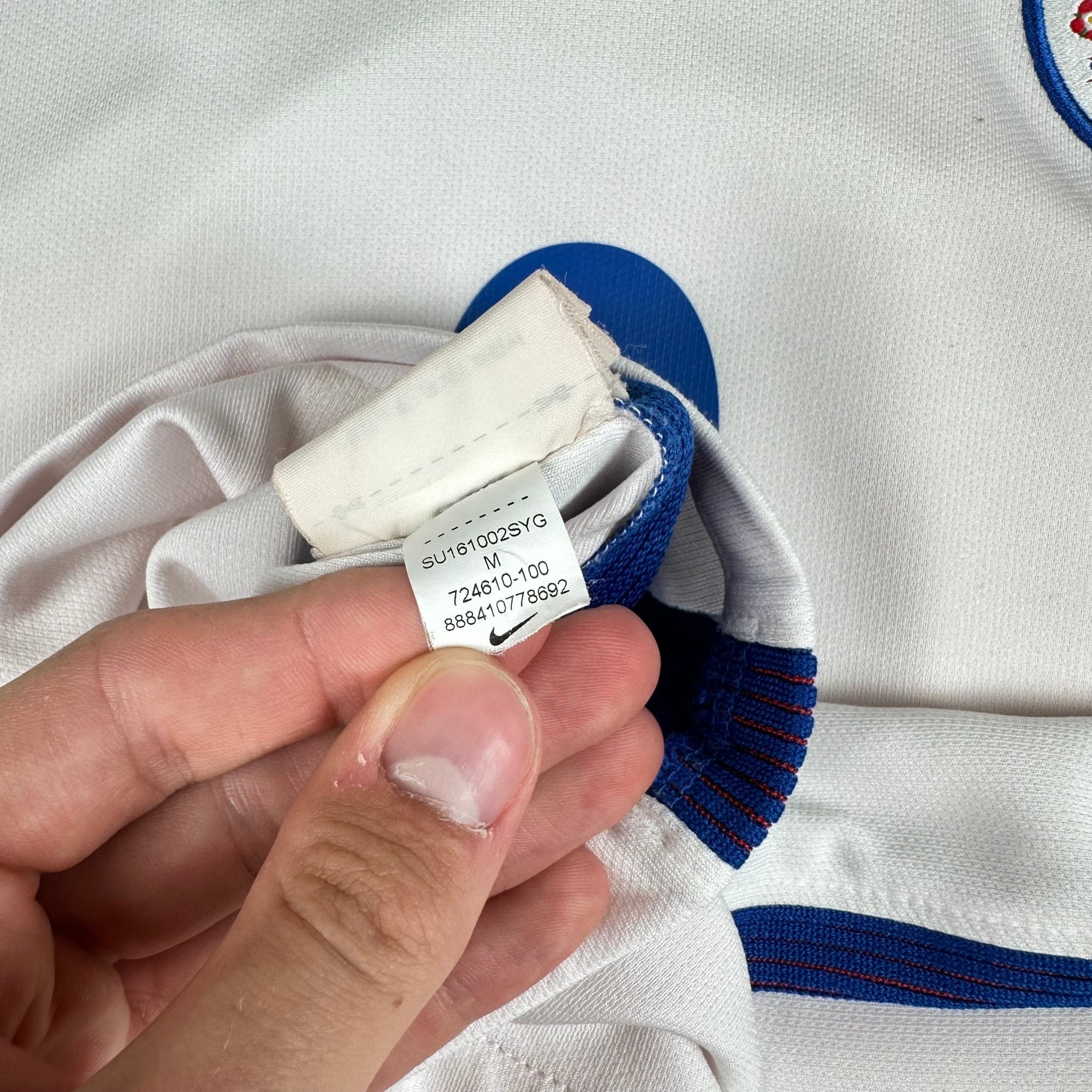England 2016 Home Shirt (M) Kane 9 - Kitplug