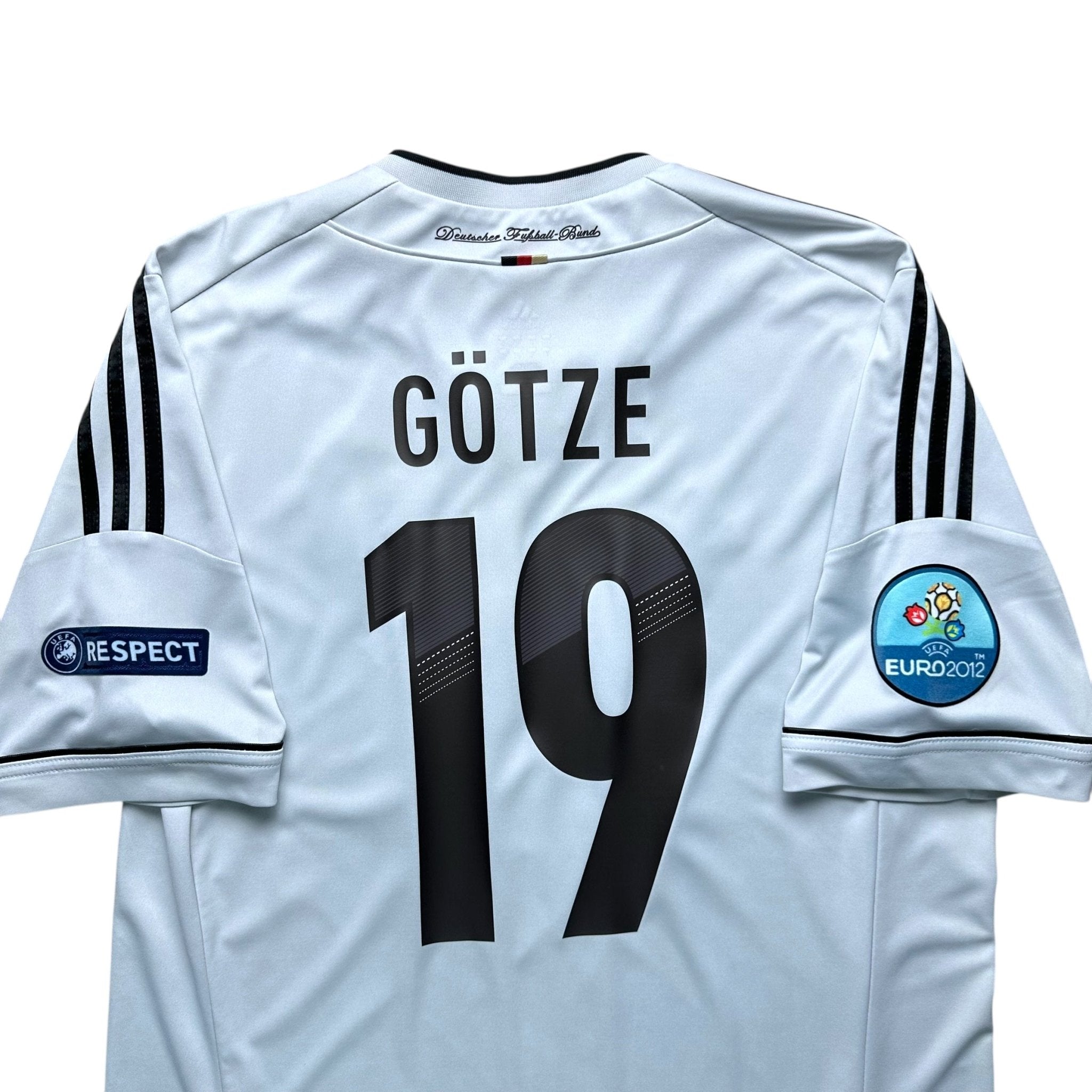 Germany 2012 Home Shirt (L) Götze 19 - Kitplug