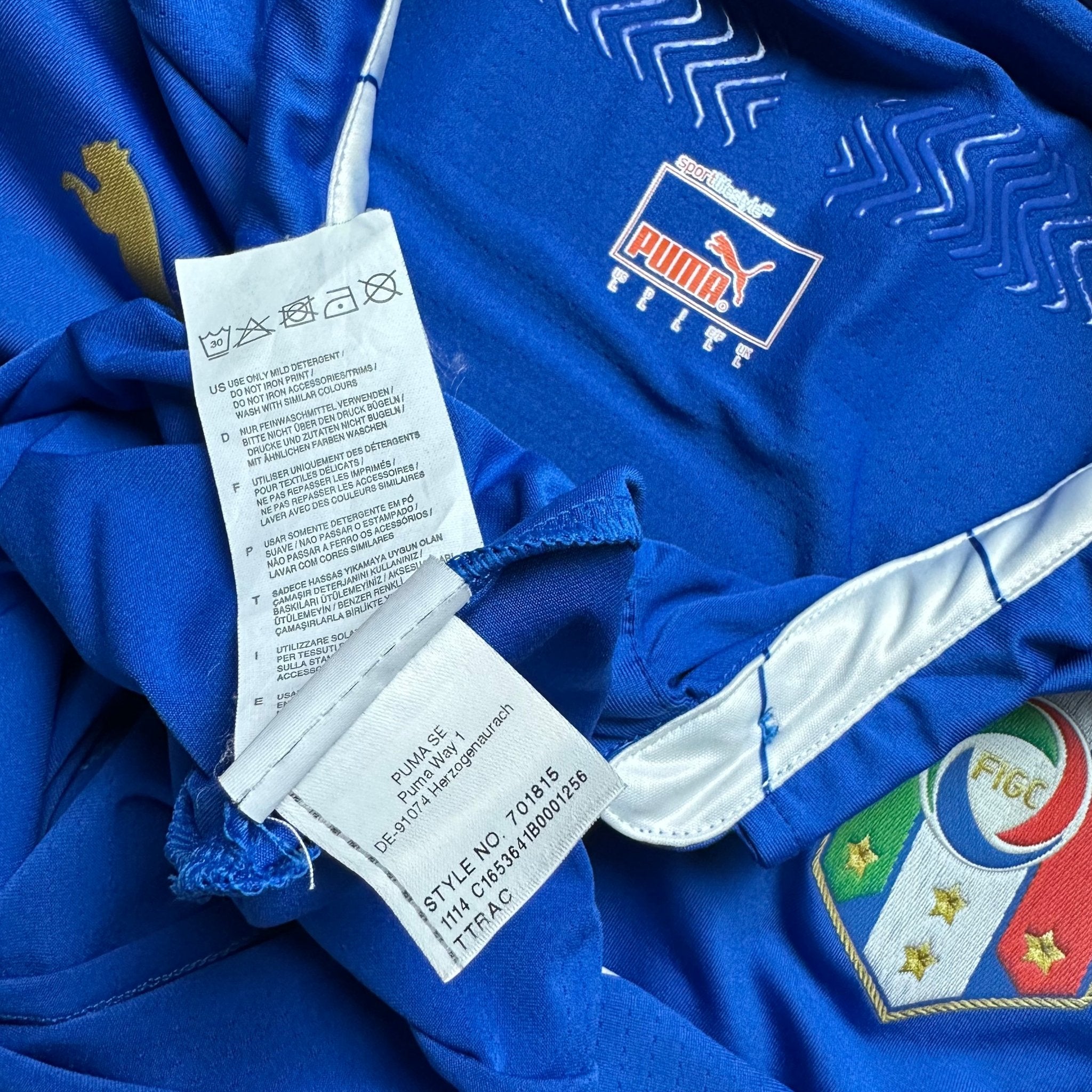 Italy 2014 Player Issue Authentic Home Shirt (L) Balotelli 9 - Kitplug