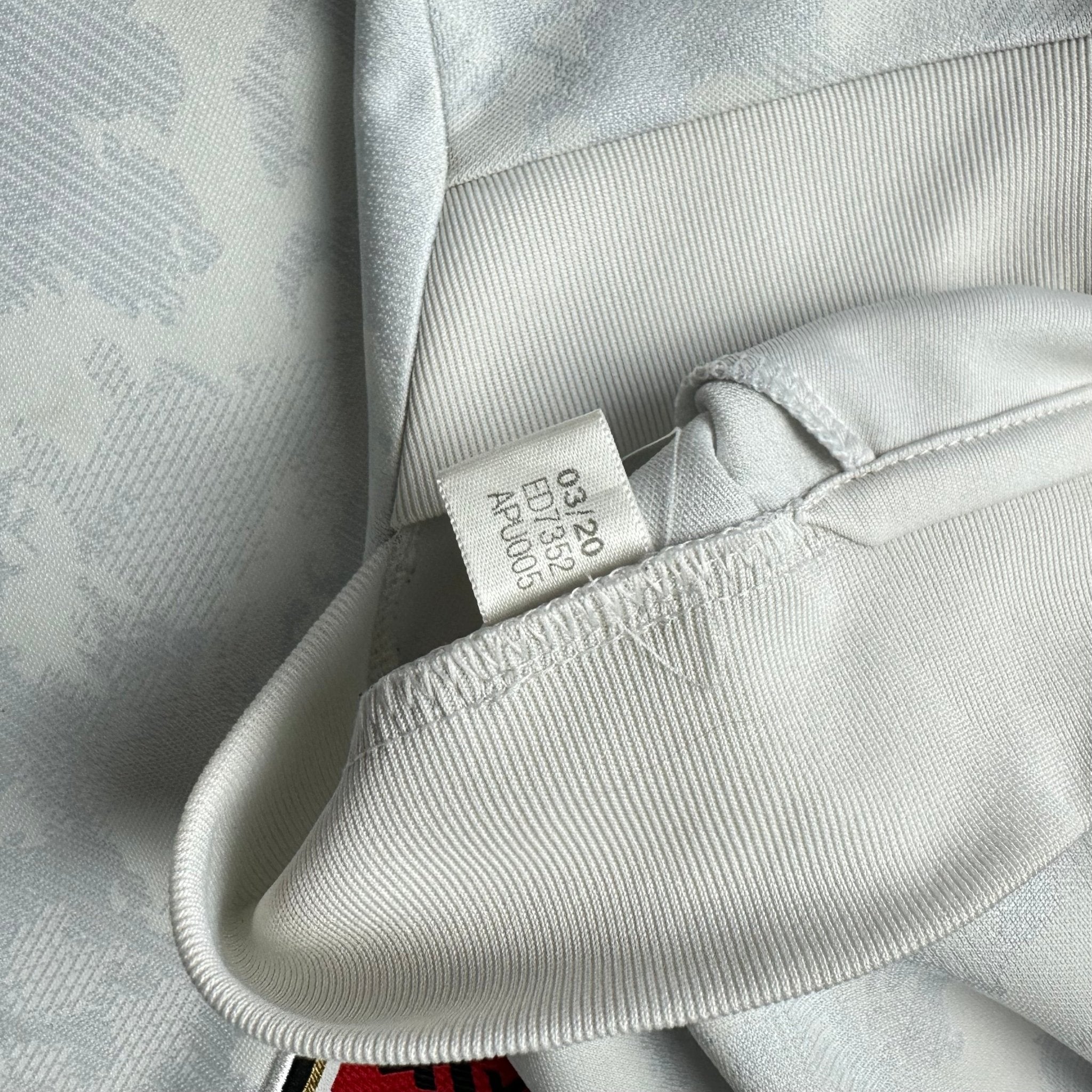 Japan 2020 Away Shirt (S) - Kitplug