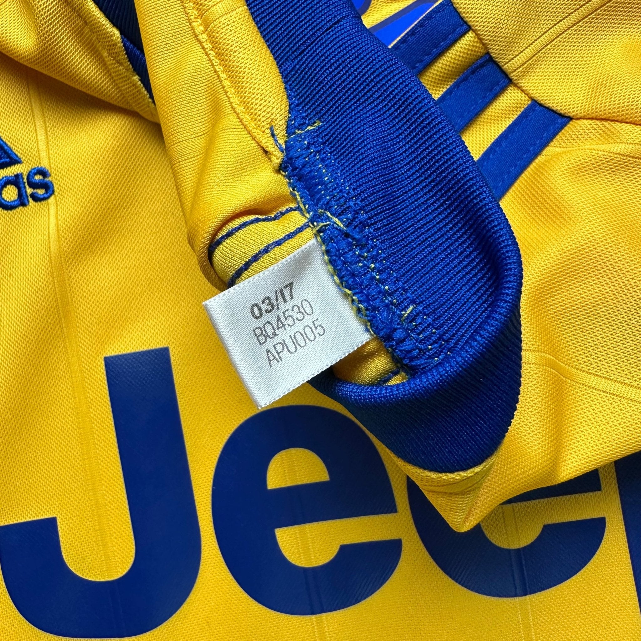 Juventus 2017 - 18 Away Shirt (M) Dybala 10 - Kitplug