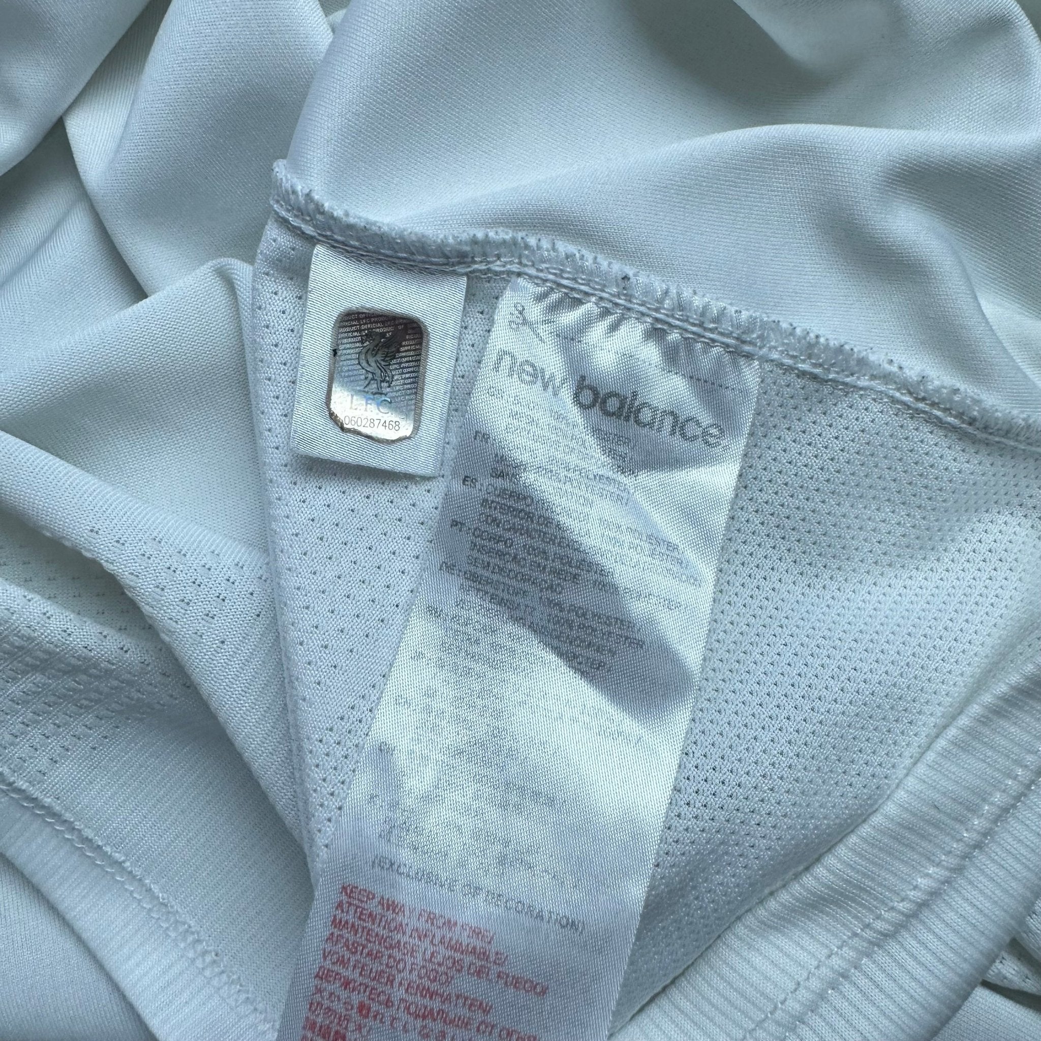 Liverpool 2017 - 18 Away Shirt (L) M.Salah 11 - Kitplug