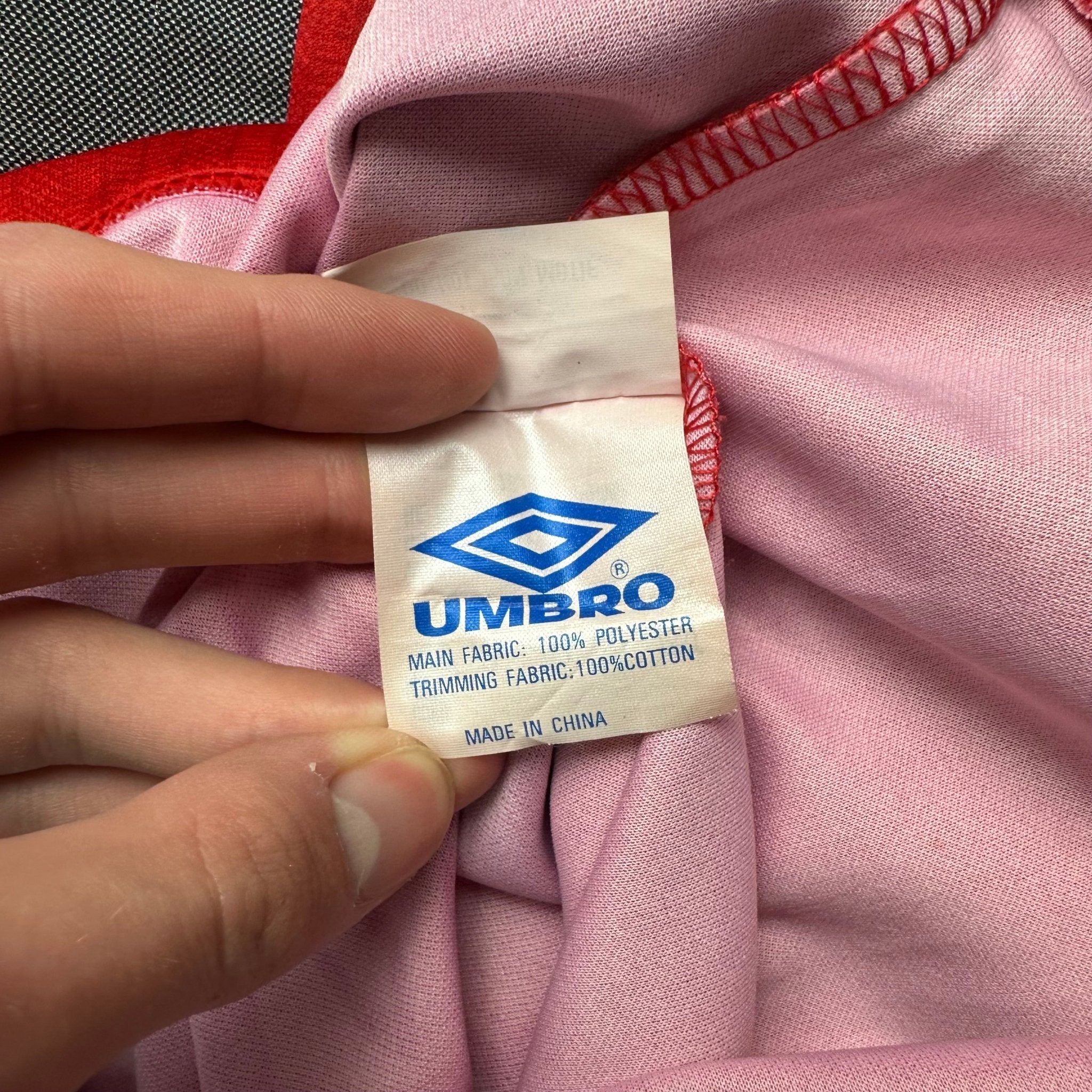 Manchester United 1996 - 98 Home Shirt (L) Cantona 7 - Kitplug