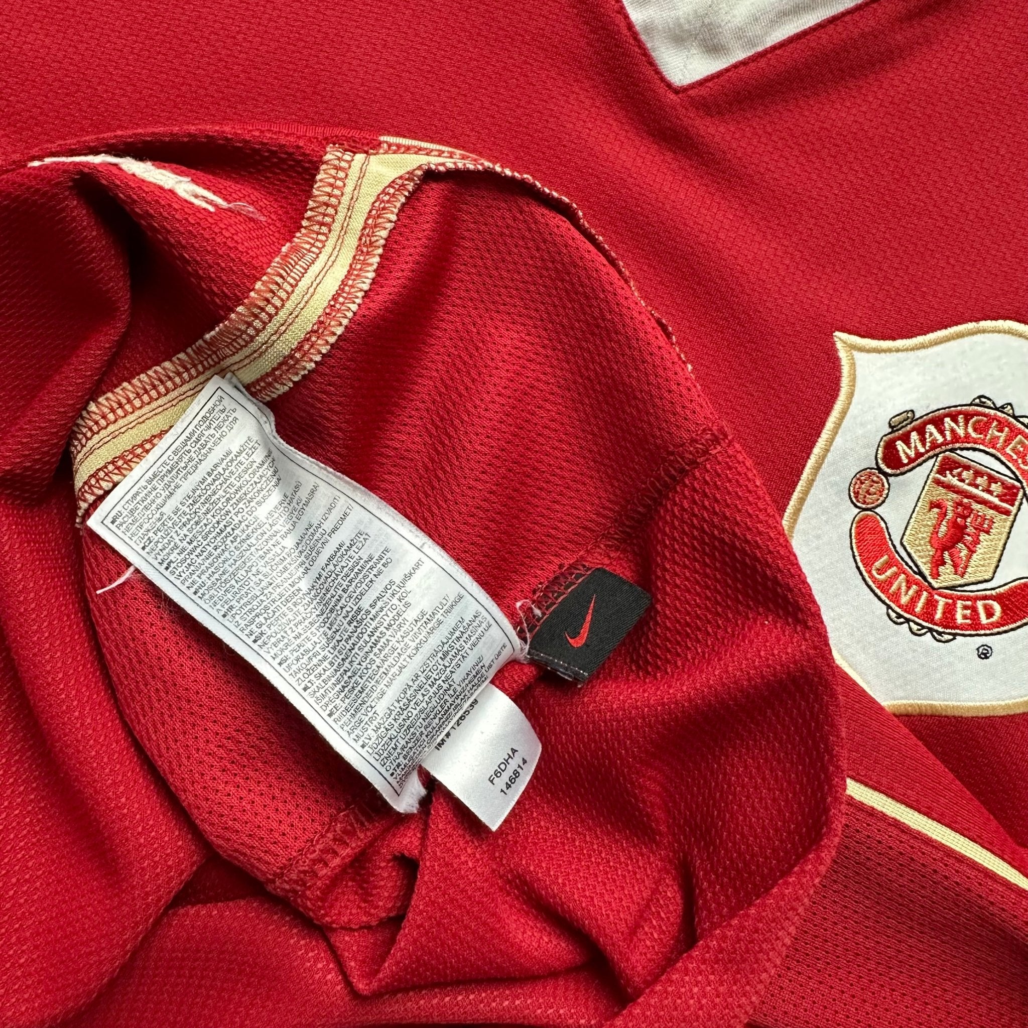 Manchester United 2006 - 07 Home Shirt (M) Ronaldo 7 - Kitplug