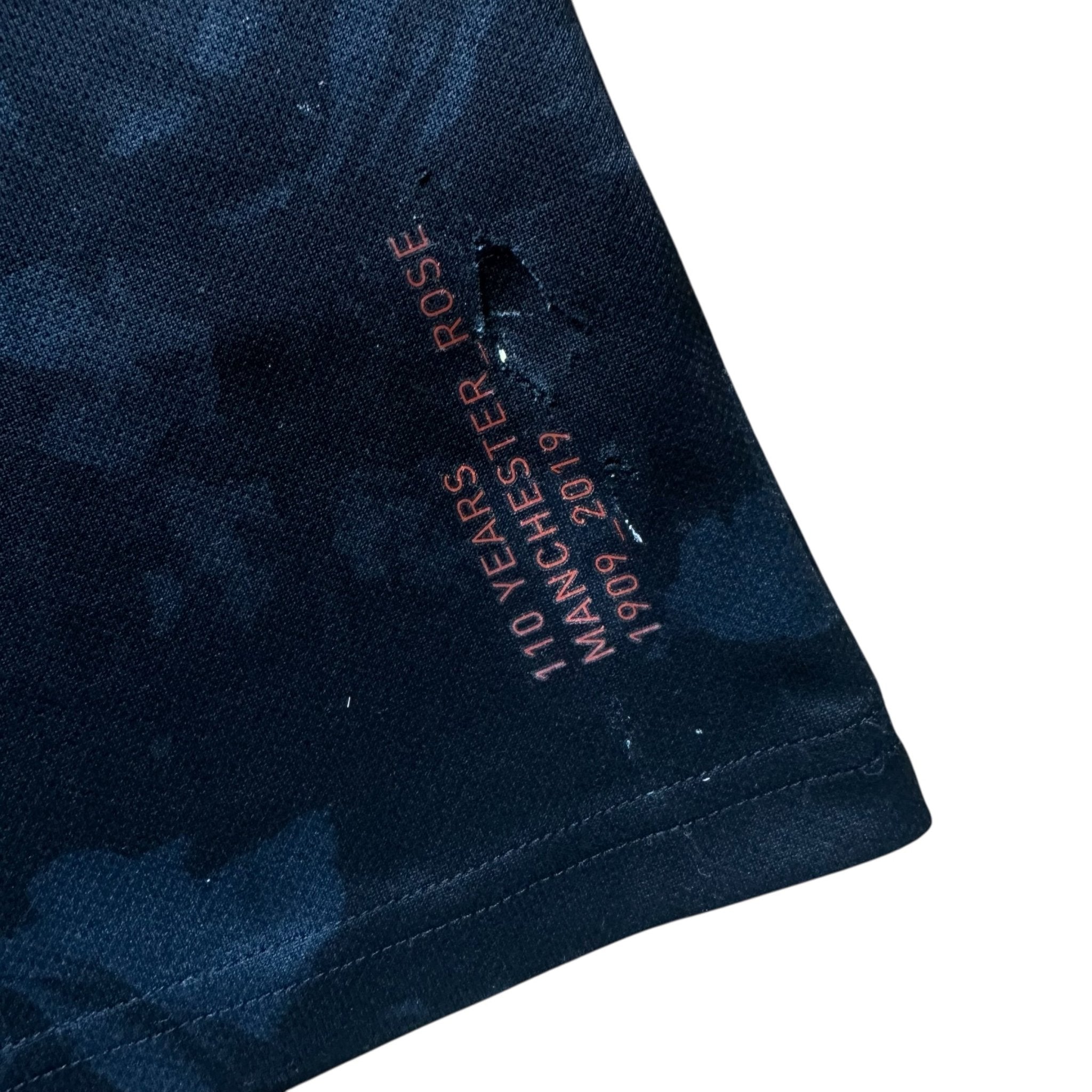 Manchester United 2019 - 20 Third Shirt (L) Maguire 5 - Kitplug