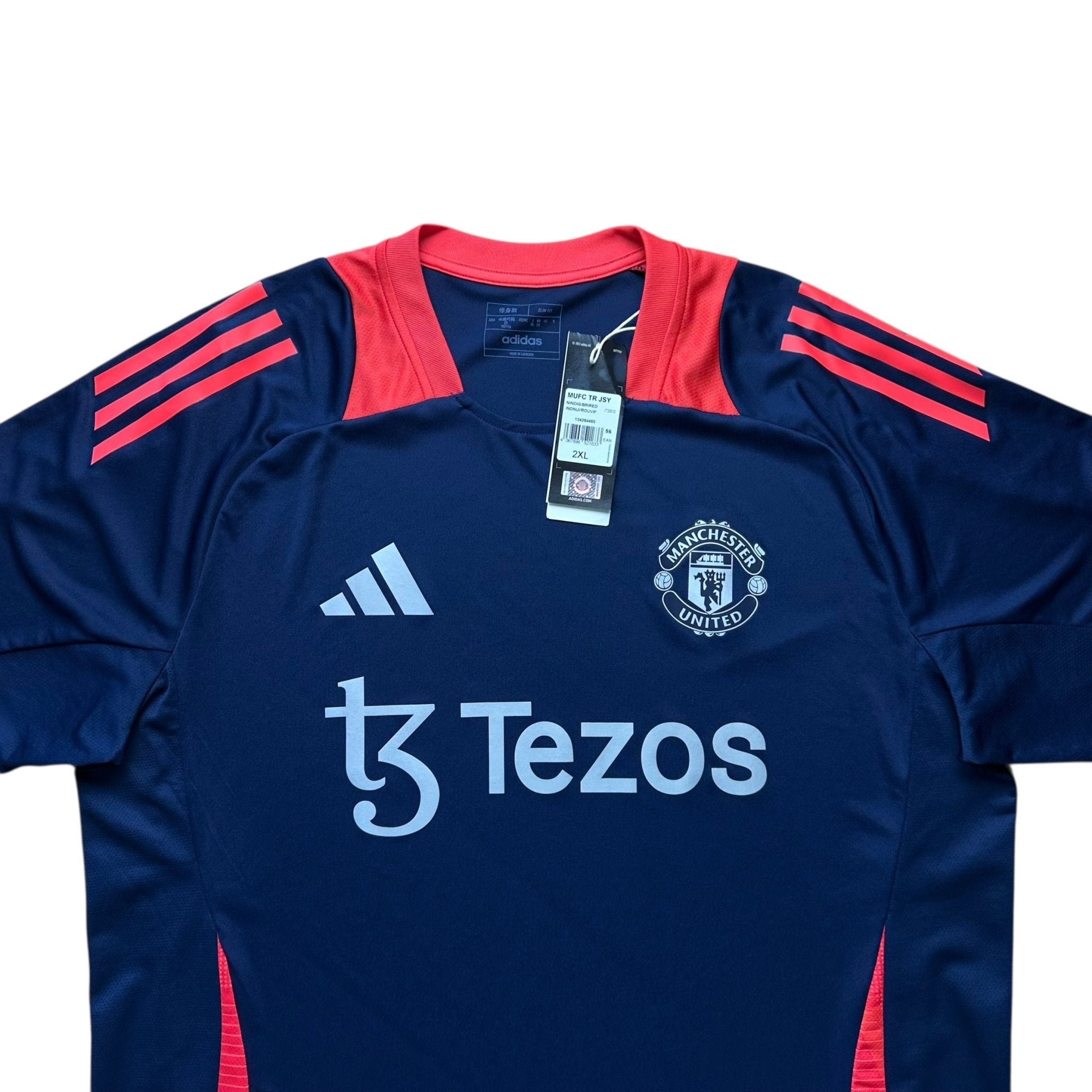Manchester United 2024 - 25 Training Shirt (XL) - Kitplug