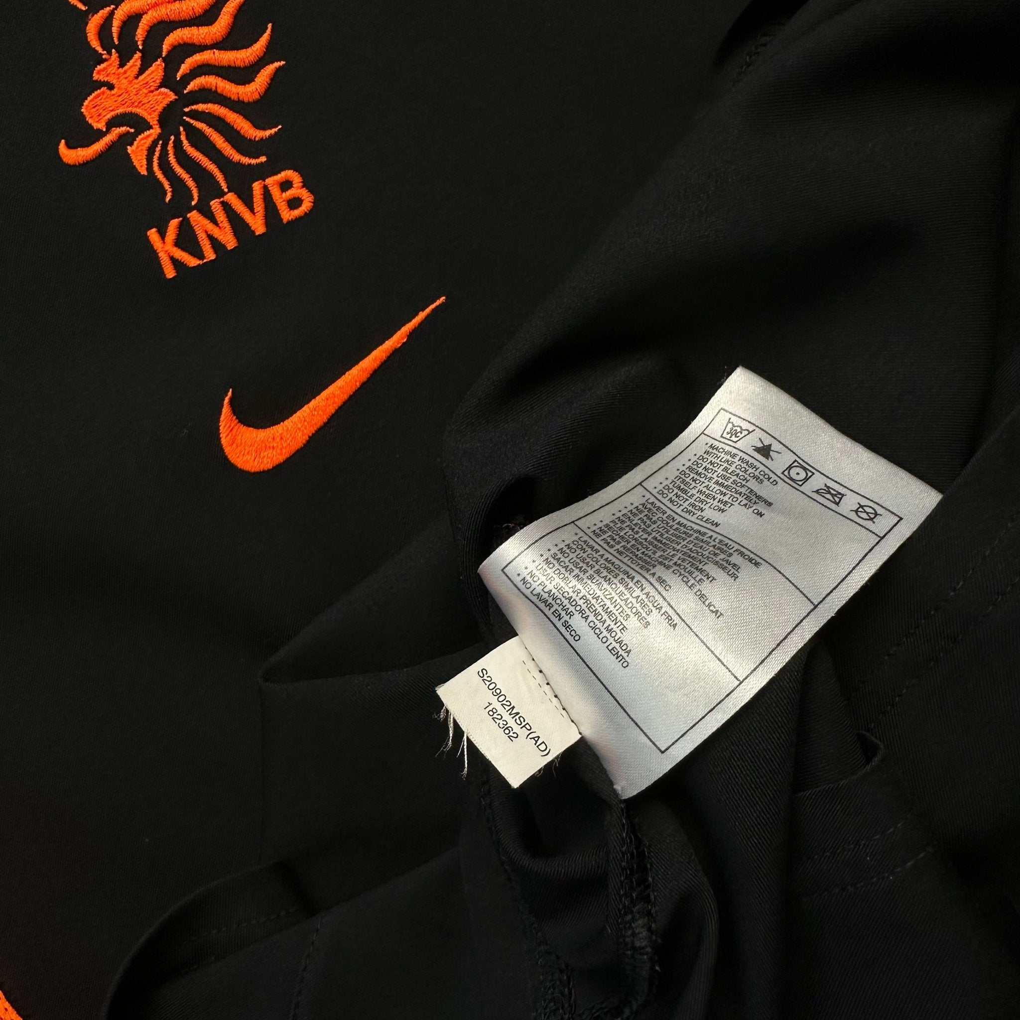 Netherlands 2002 - 04 Training Shirt (S) - Kitplug