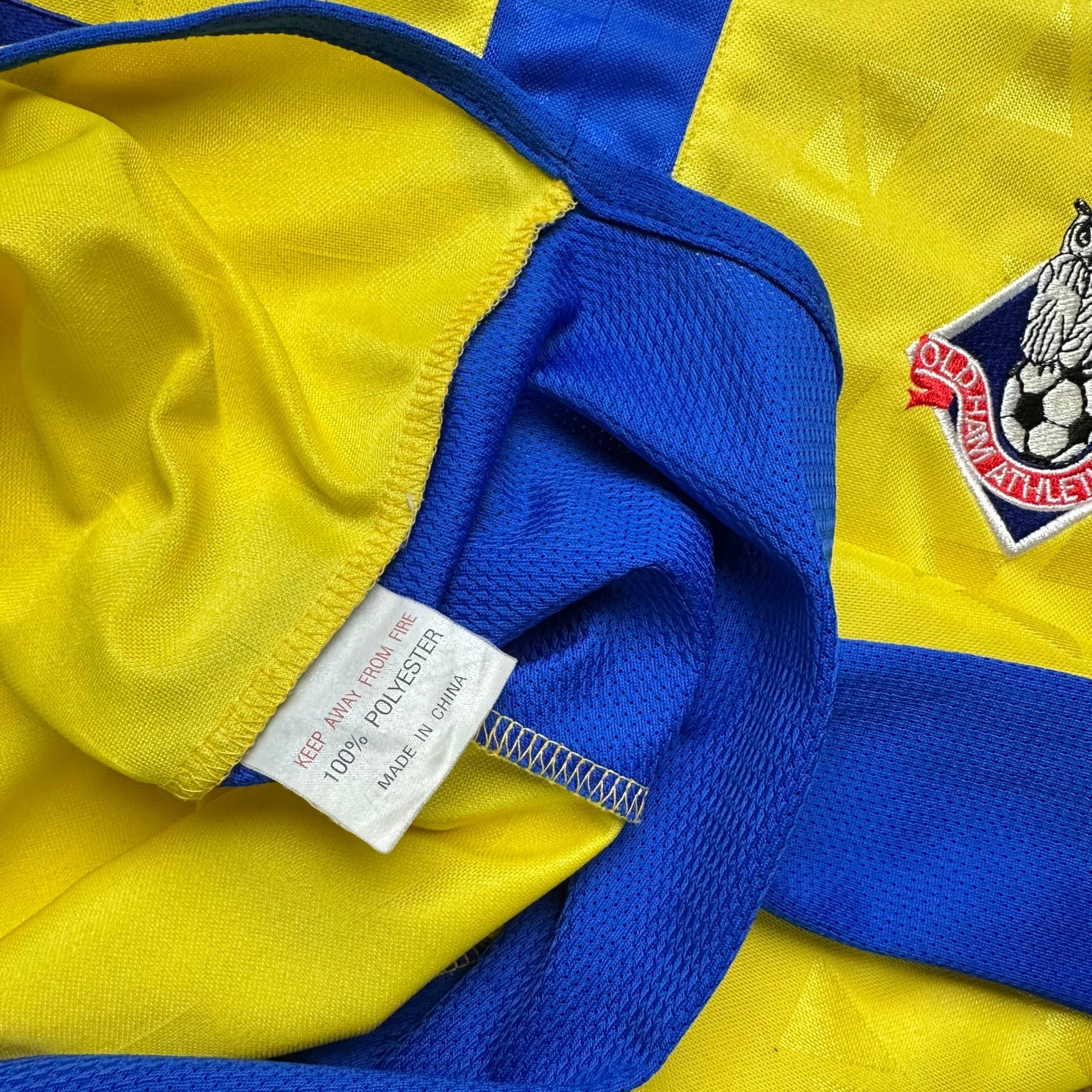 Oldham Athletic 2003 - 04 Away Shirt (XL) - Kitplug