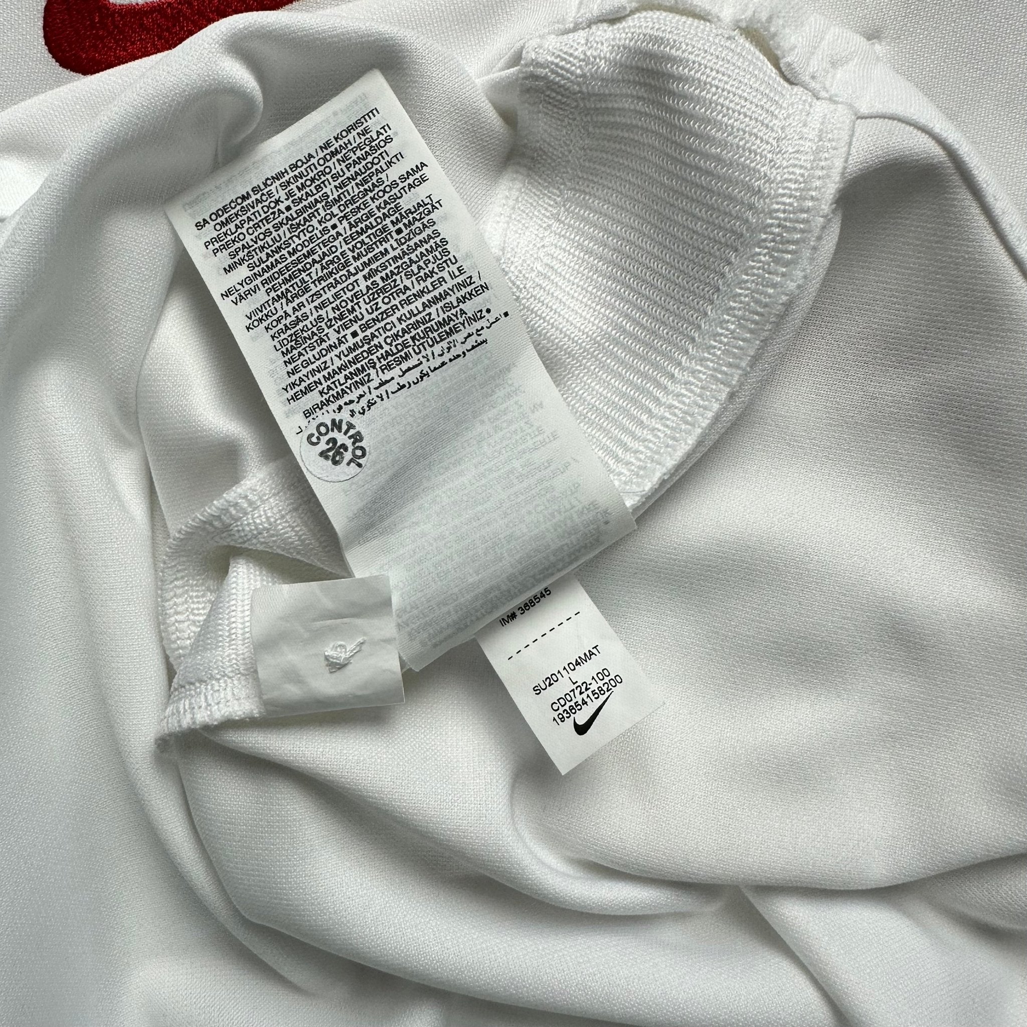 Poland 2020 Home Shirt (L) Lewandowski 9 *BNWT - Kitplug