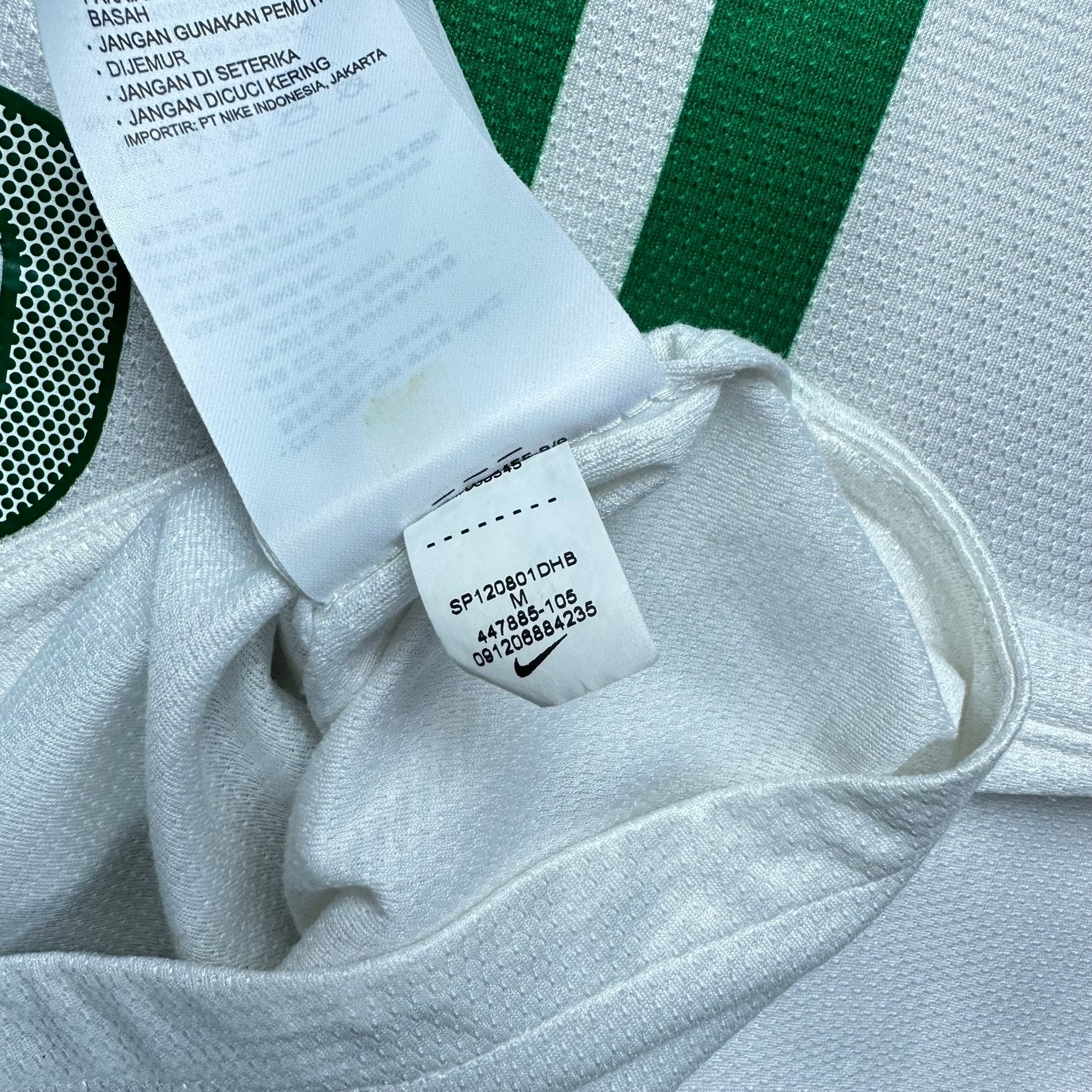 Portugal 2012 Away Shirt (M) R.Meireles 16 - Kitplug
