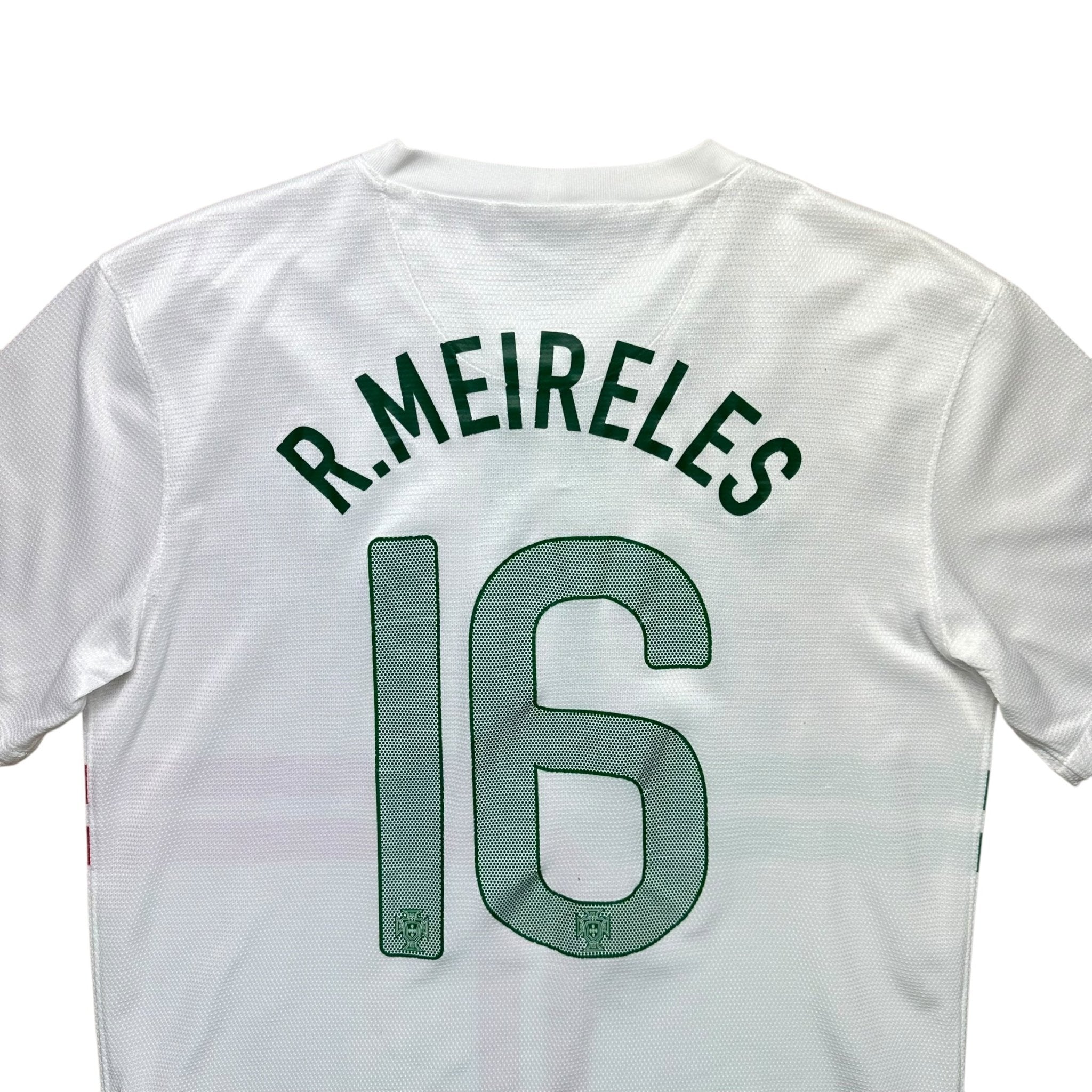 Portugal 2012 Away Shirt (M) R.Meireles 16 - Kitplug