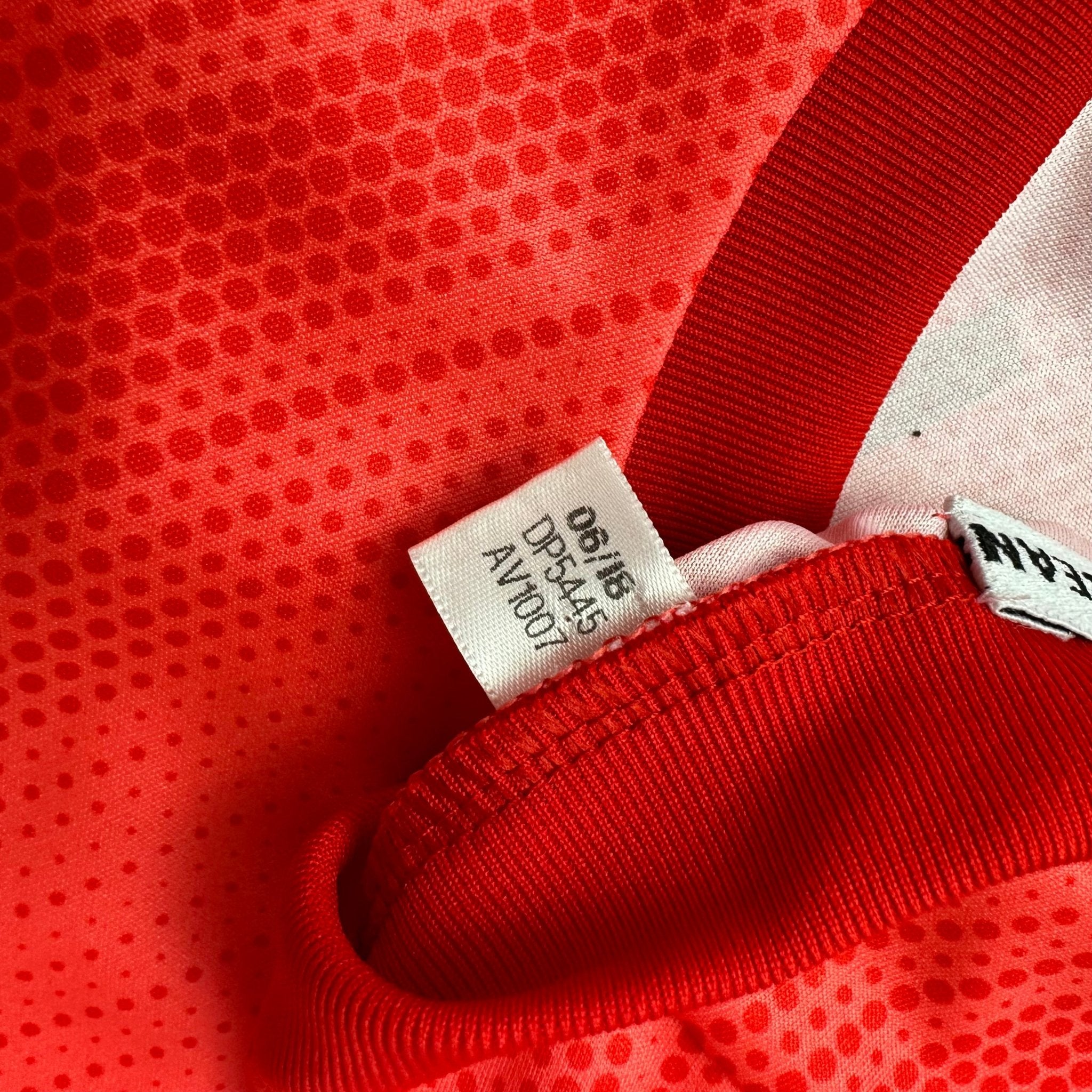 Real Madrid 2018 - 19 Away Shirt (M) Vinicius Jr 28 - Kitplug