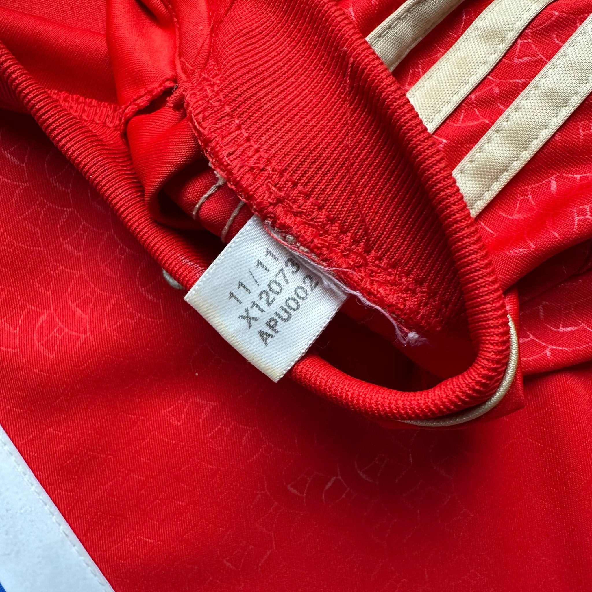 Russia 2012 Home Shirt (M) - Kitplug