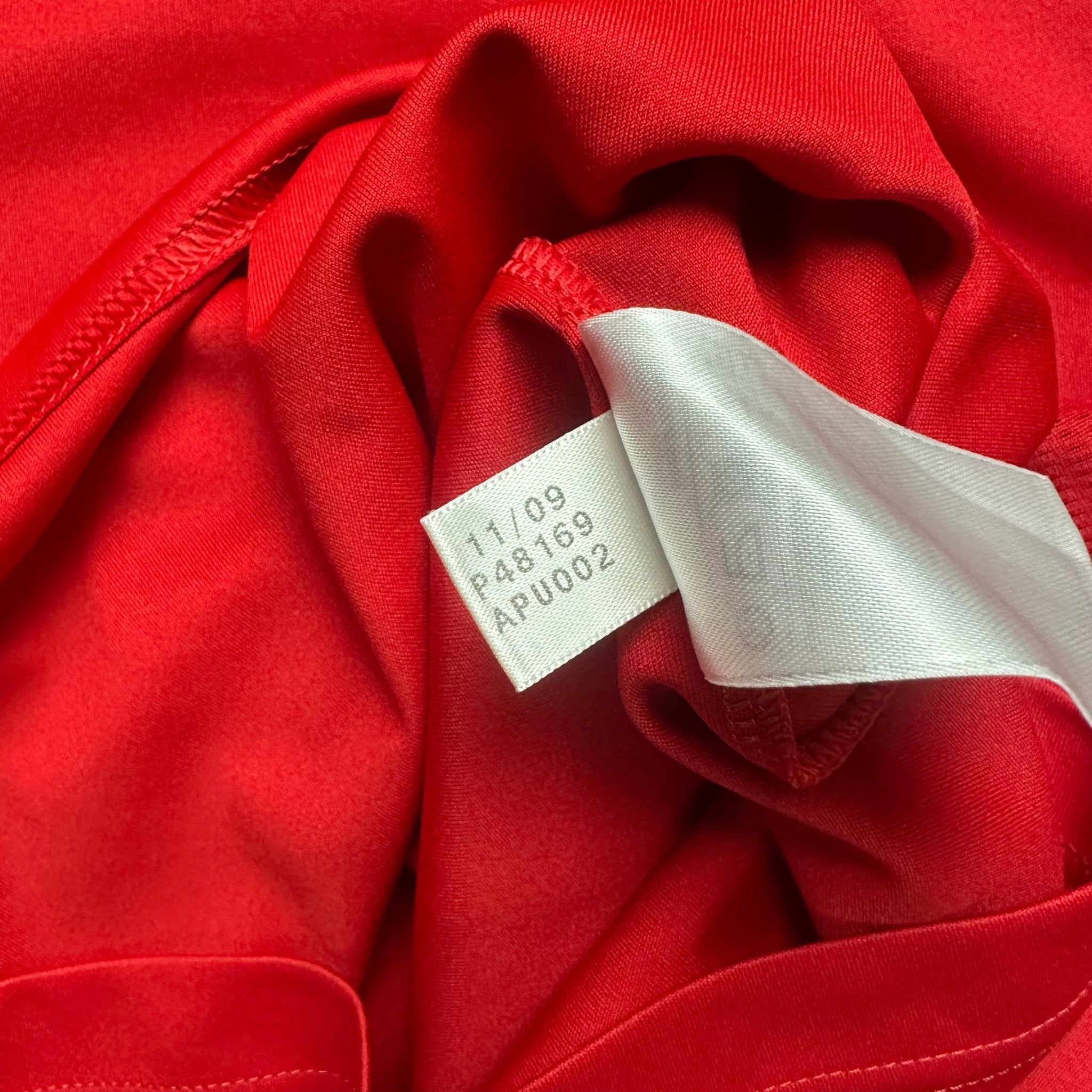 Spain 2010 - 11 Training Shirt (M) - Kitplug