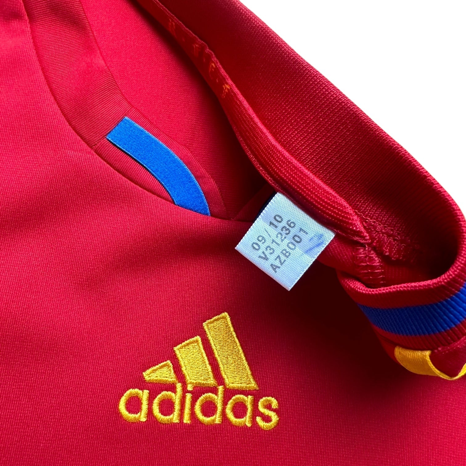 Spain 2010 Home Shirt (XL) David Villa 7 - Kitplug