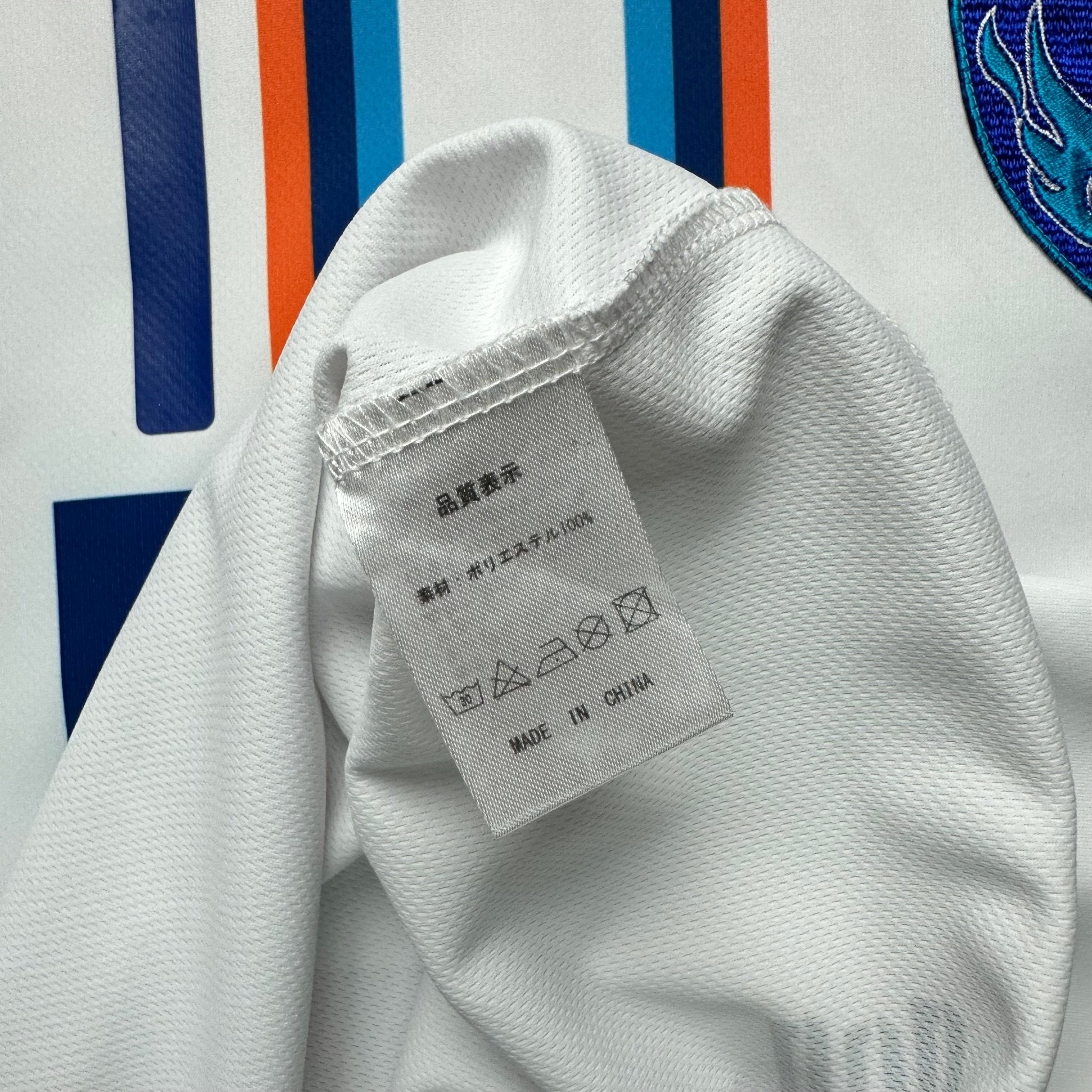 Yokohama FC 2017 - 18 Away Shirt (L) - Kitplug